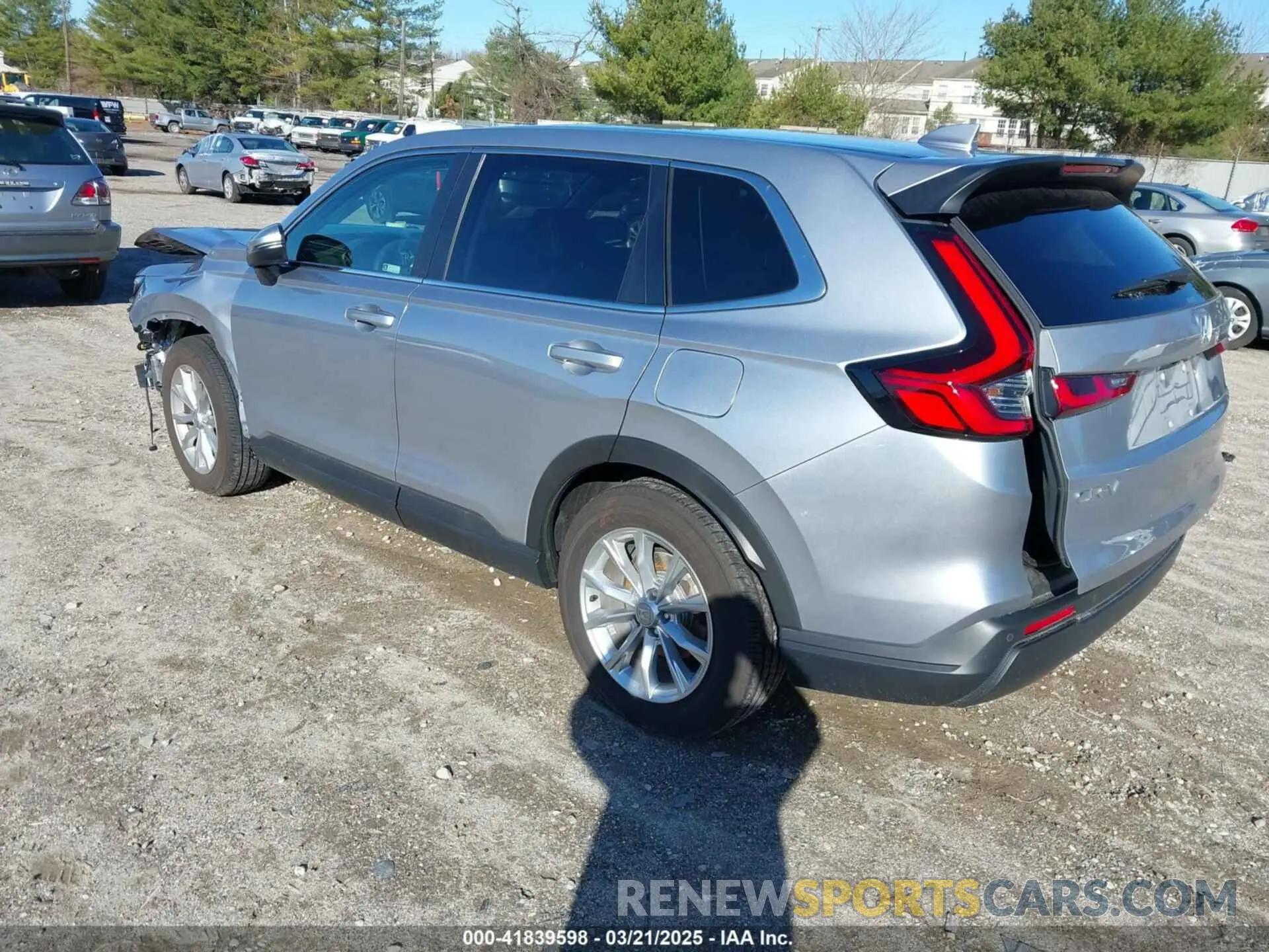 3 Фотография поврежденного автомобиля 7FARS4H74RE020703 HONDA CR-V 2024