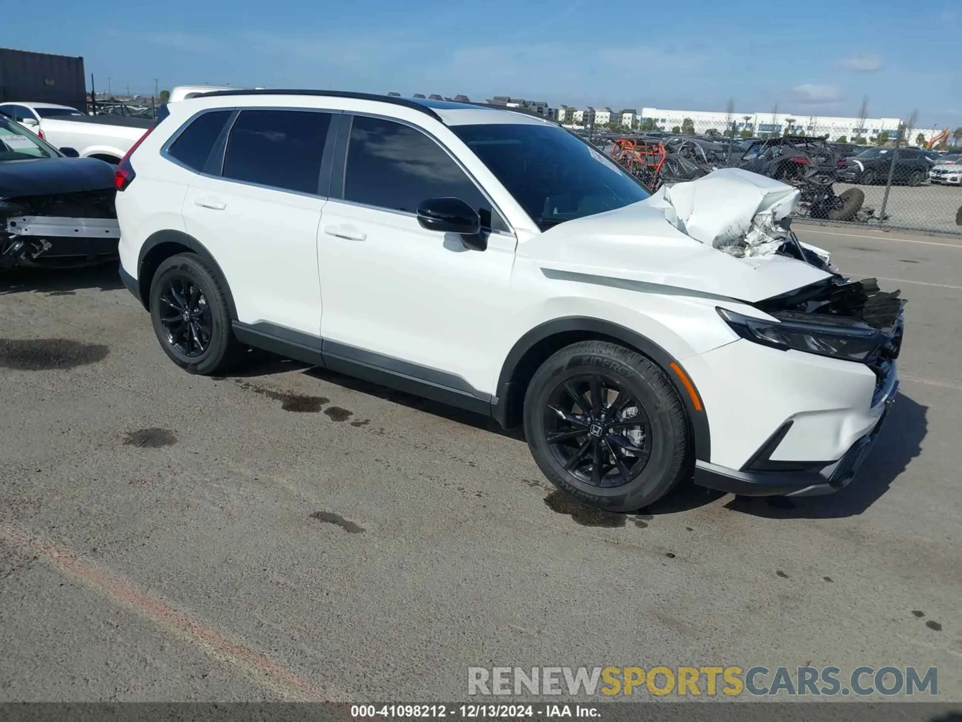 1 Photograph of a damaged car 7FARS5H50RE036773 HONDA CR-V 2024
