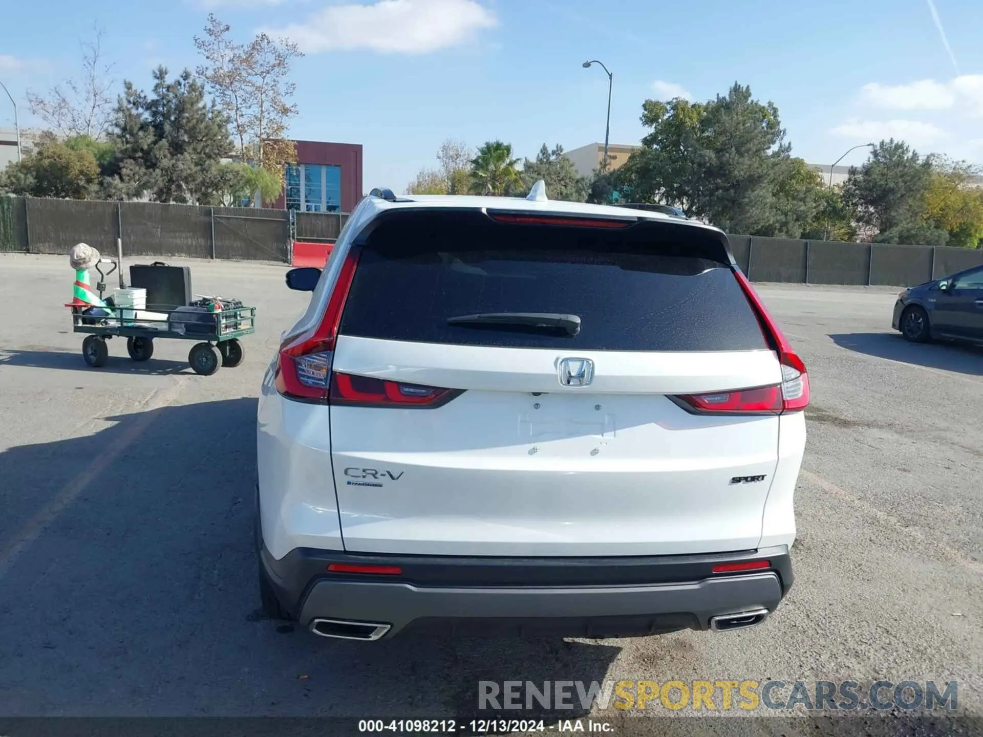16 Photograph of a damaged car 7FARS5H50RE036773 HONDA CR-V 2024