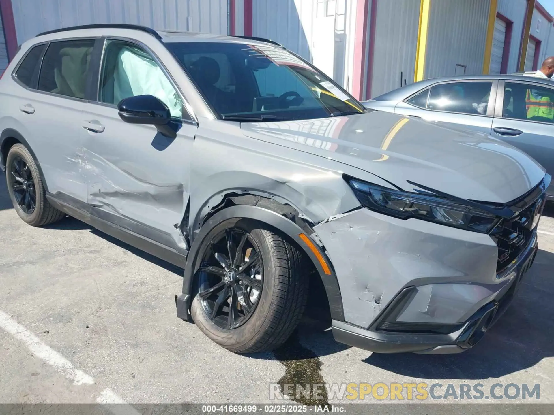 6 Photograph of a damaged car 7FARS5H55RE032721 HONDA CR-V 2024