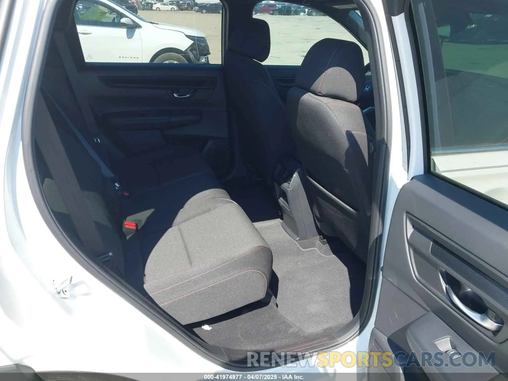 8 Фотография поврежденного автомобиля 7FARS5H5XRE025585 HONDA CR-V 2024