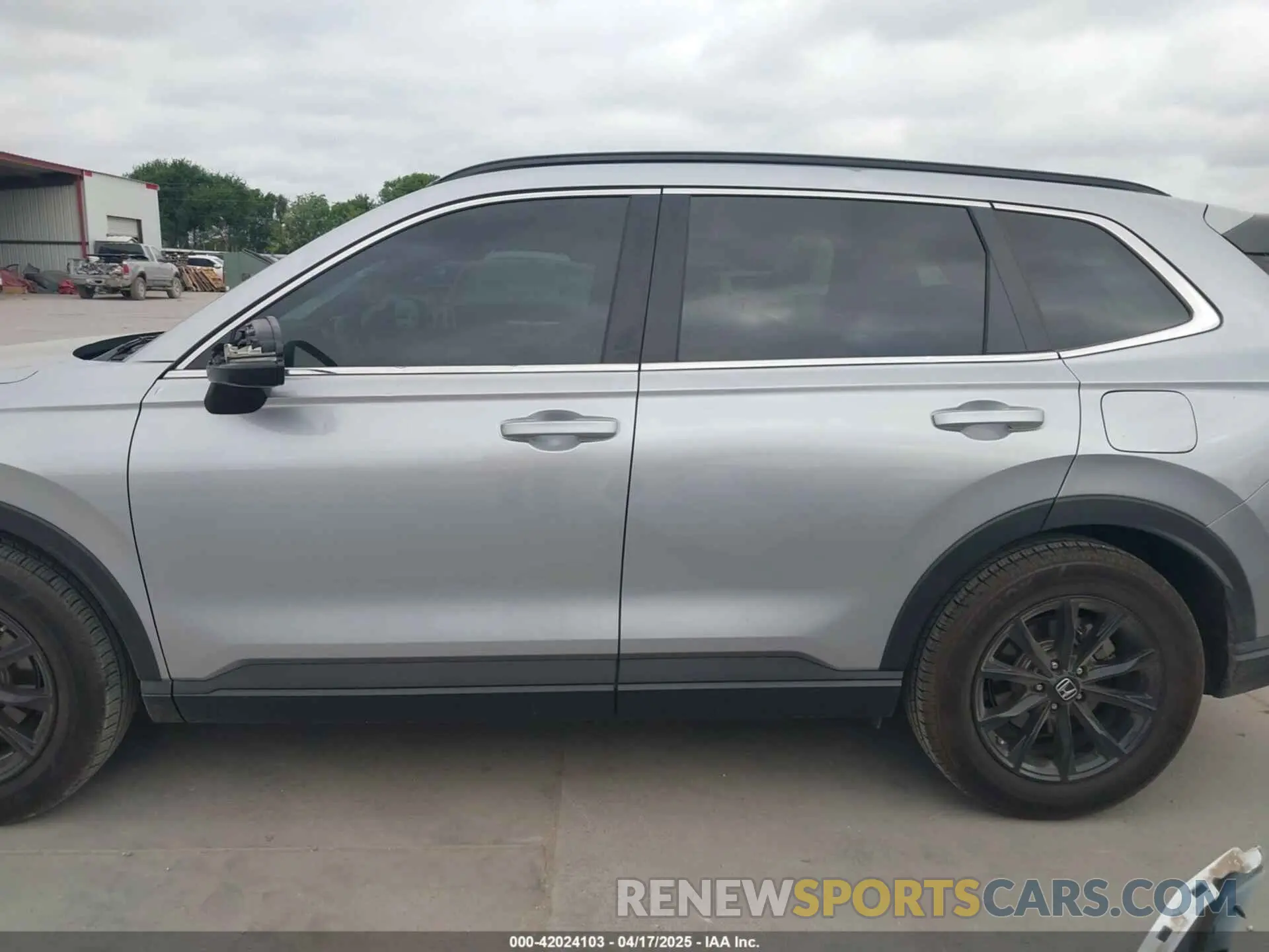 14 Photograph of a damaged car 7FARS5H87RE023321 HONDA CR-V 2024