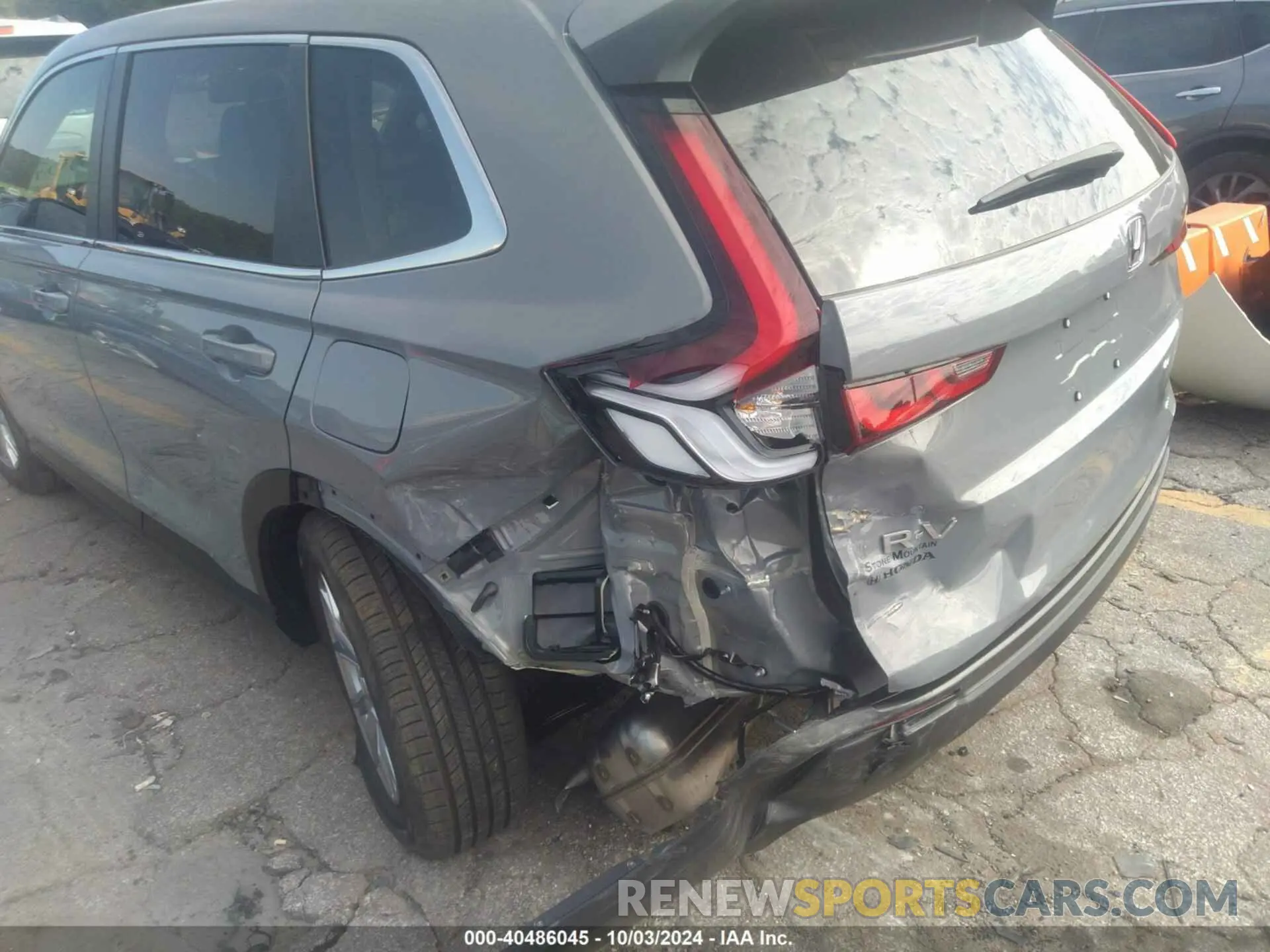 6 Photograph of a damaged car 2HKRS3H44SH305002 HONDA CR-V 2025