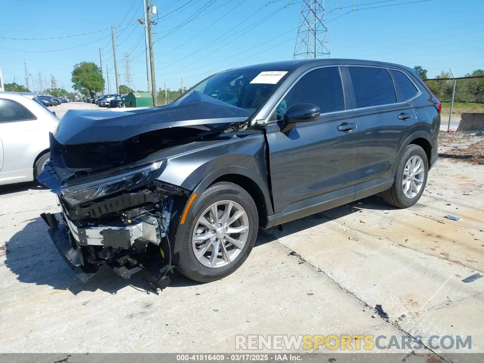 2 Photograph of a damaged car 2HKRS3H45SH328983 HONDA CR-V 2025