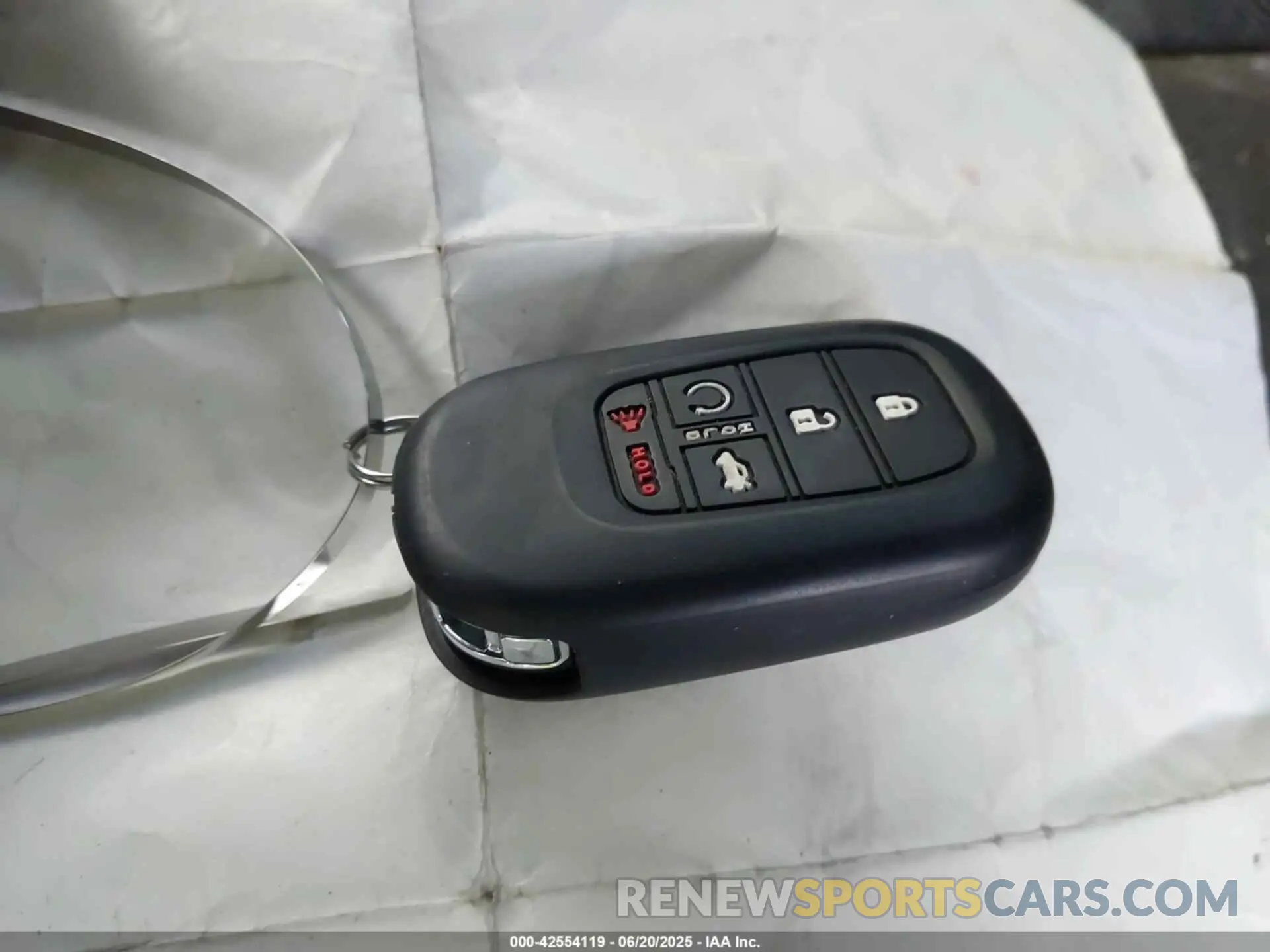 11 Photograph of a damaged car 2HKRS3H47SH327611 HONDA CR-V 2025