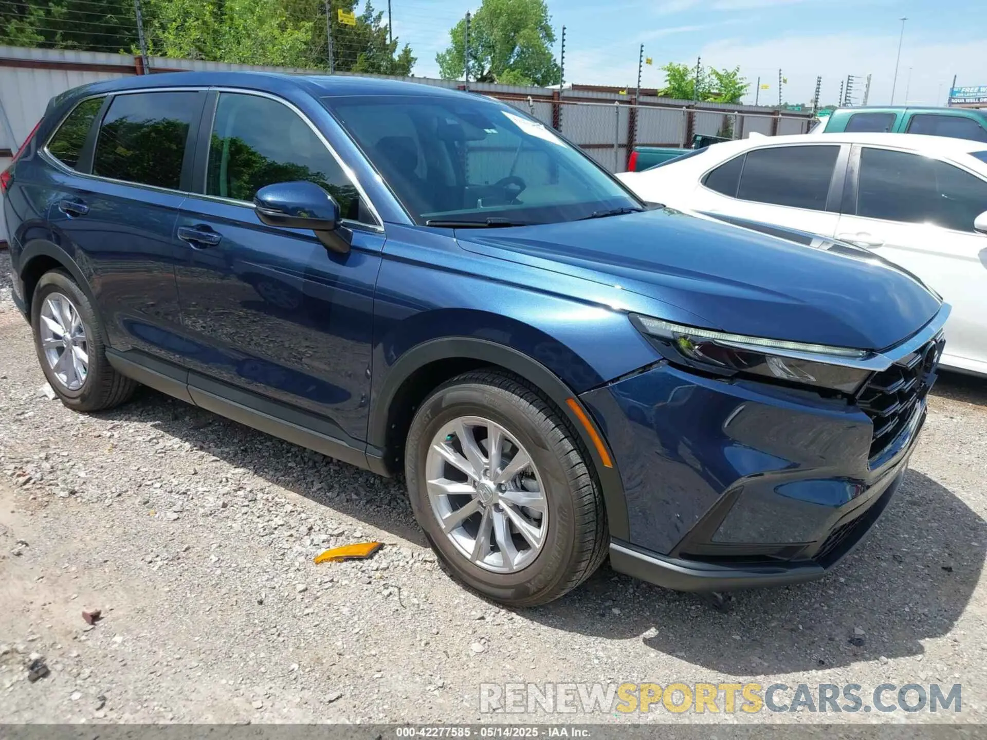 1 Photograph of a damaged car 2HKRS3H48SH301325 HONDA CR-V 2025