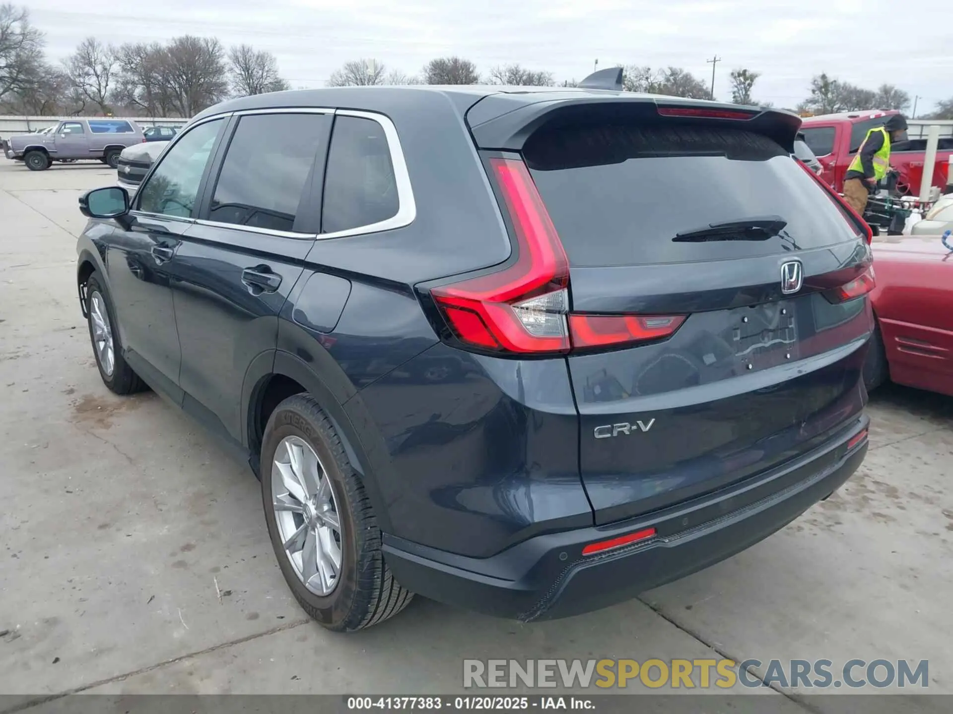 3 Photograph of a damaged car 2HKRS3H72SH306319 HONDA CR-V 2025