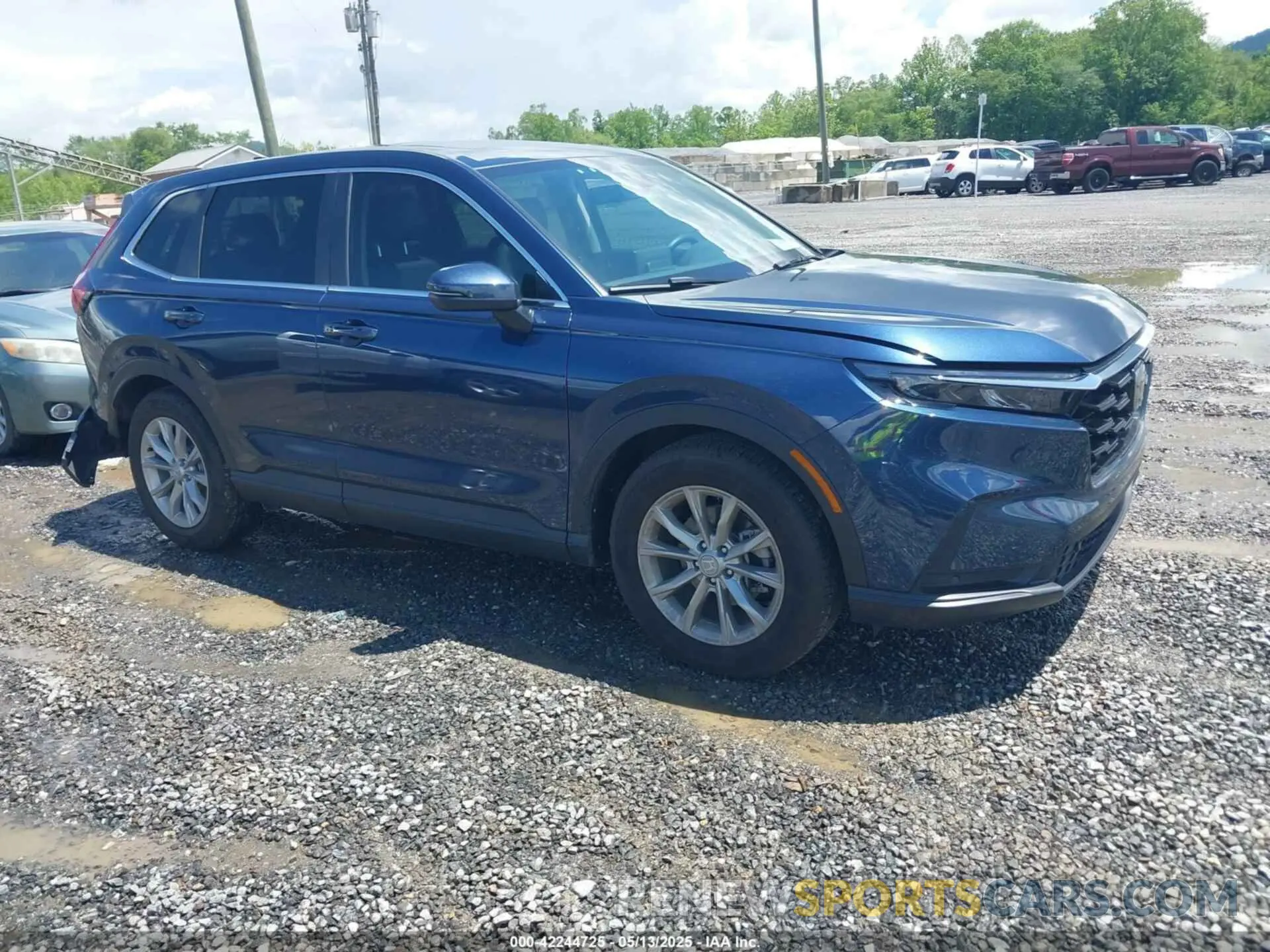 1 Photograph of a damaged car 2HKRS3H76SH321857 HONDA CR-V 2025