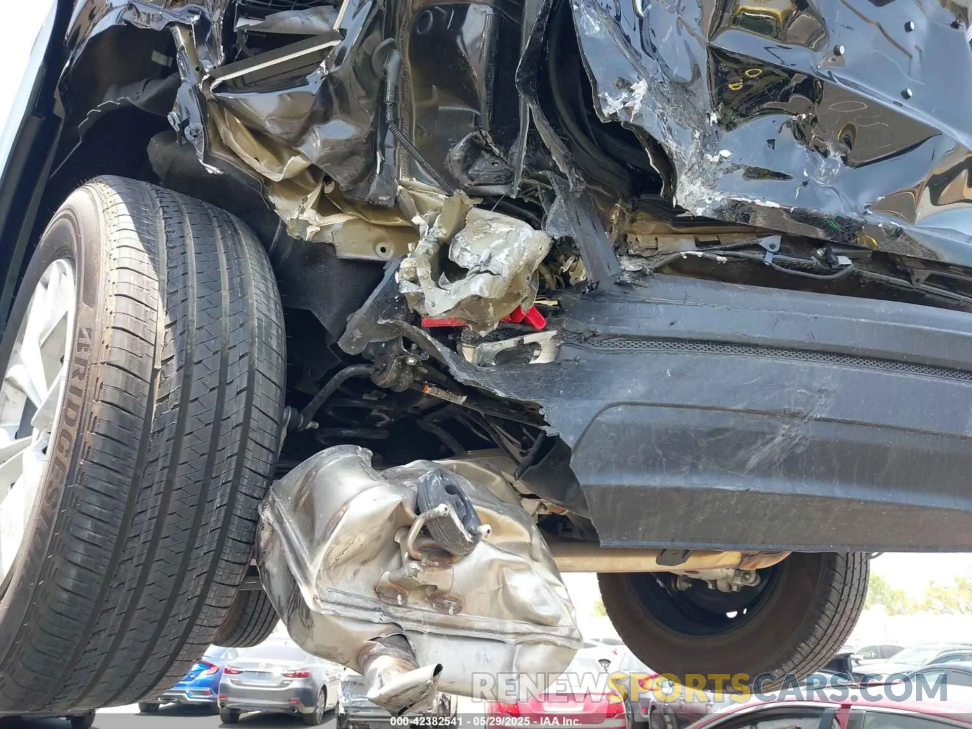 22 Photograph of a damaged car 2HKRS4H20SH420894 HONDA CR-V 2025