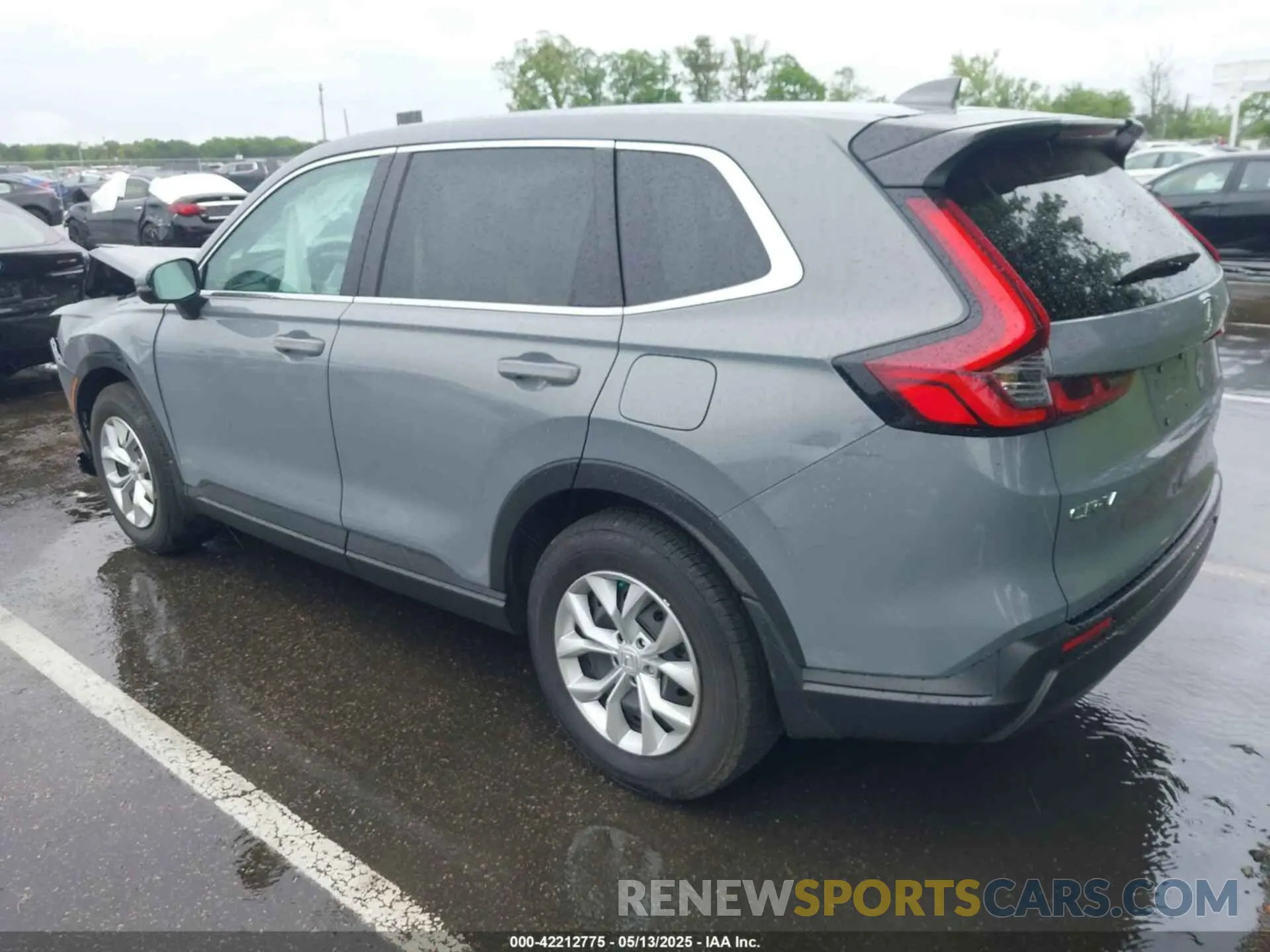 17 Фотография поврежденного автомобиля 2HKRS4H21SH402081 HONDA CR-V 2025