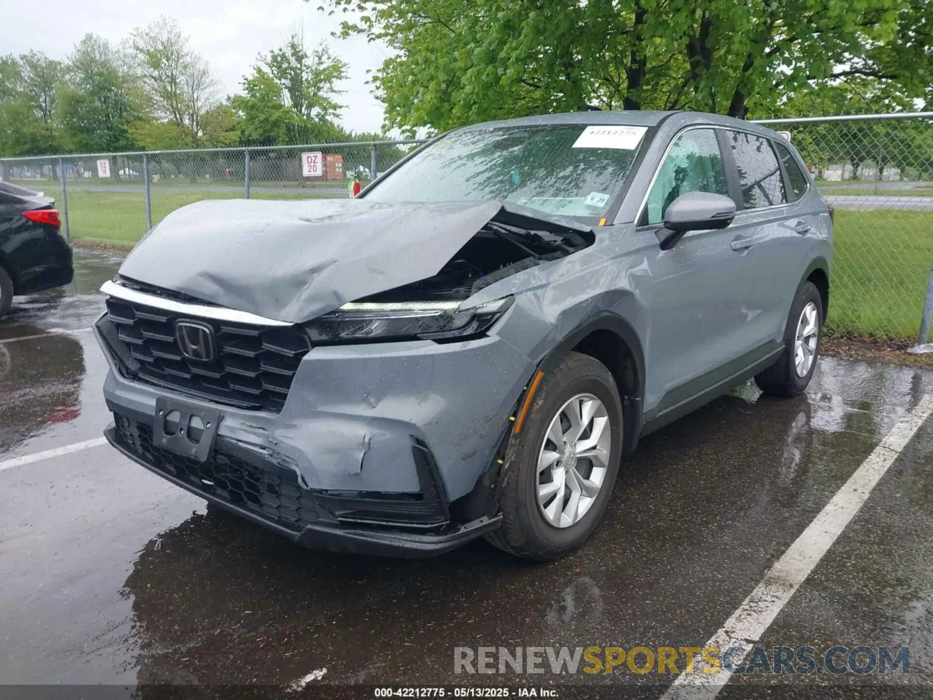 2 Фотография поврежденного автомобиля 2HKRS4H21SH402081 HONDA CR-V 2025
