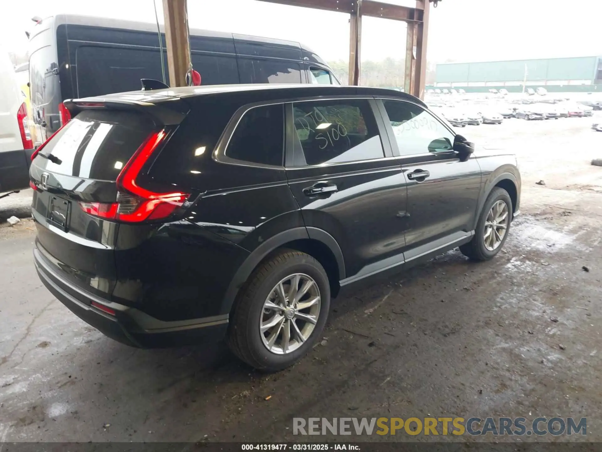 4 Фотография поврежденного автомобиля 2HKRS4H40SH444601 HONDA CR-V 2025