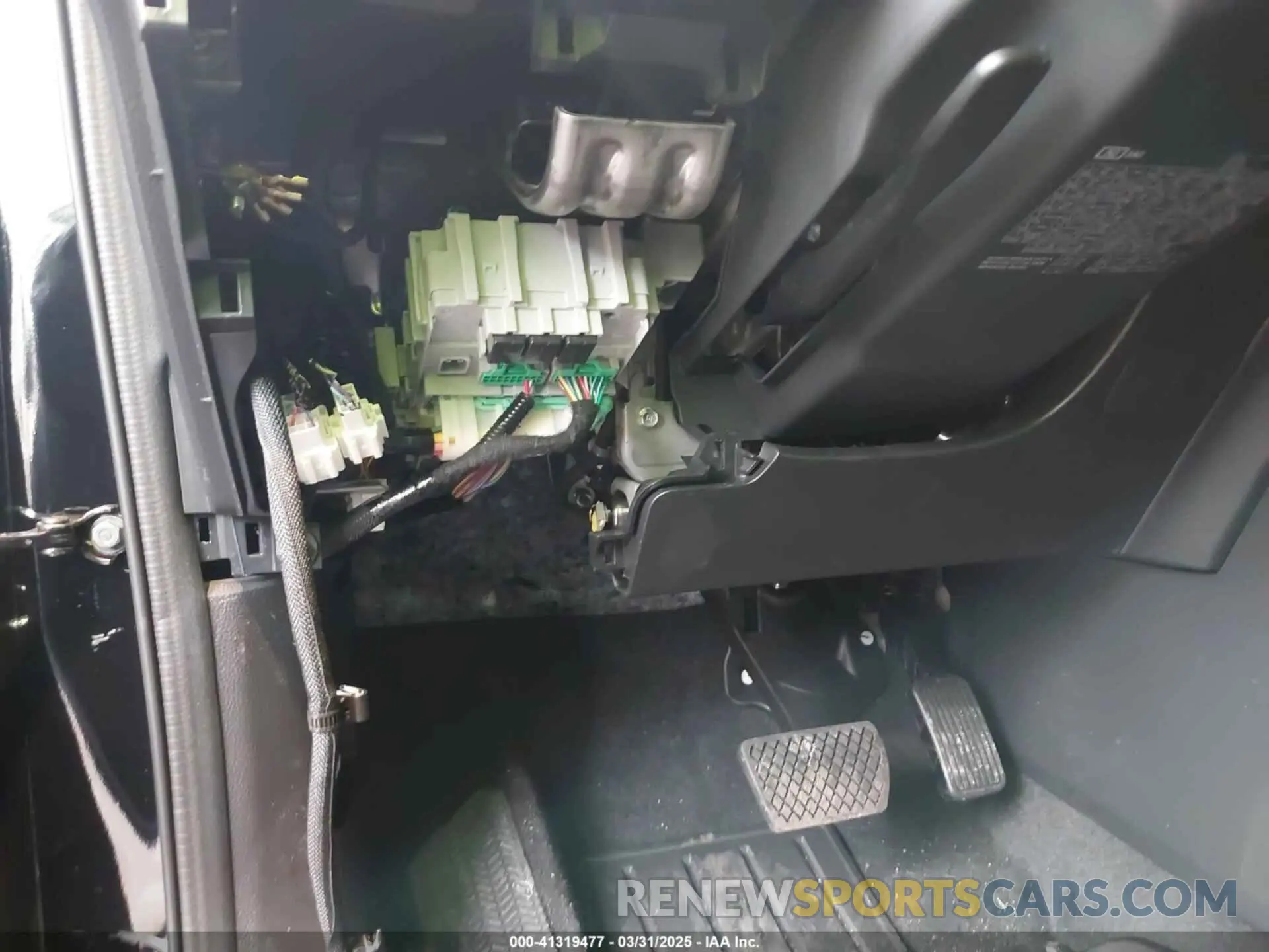 6 Фотография поврежденного автомобиля 2HKRS4H40SH444601 HONDA CR-V 2025