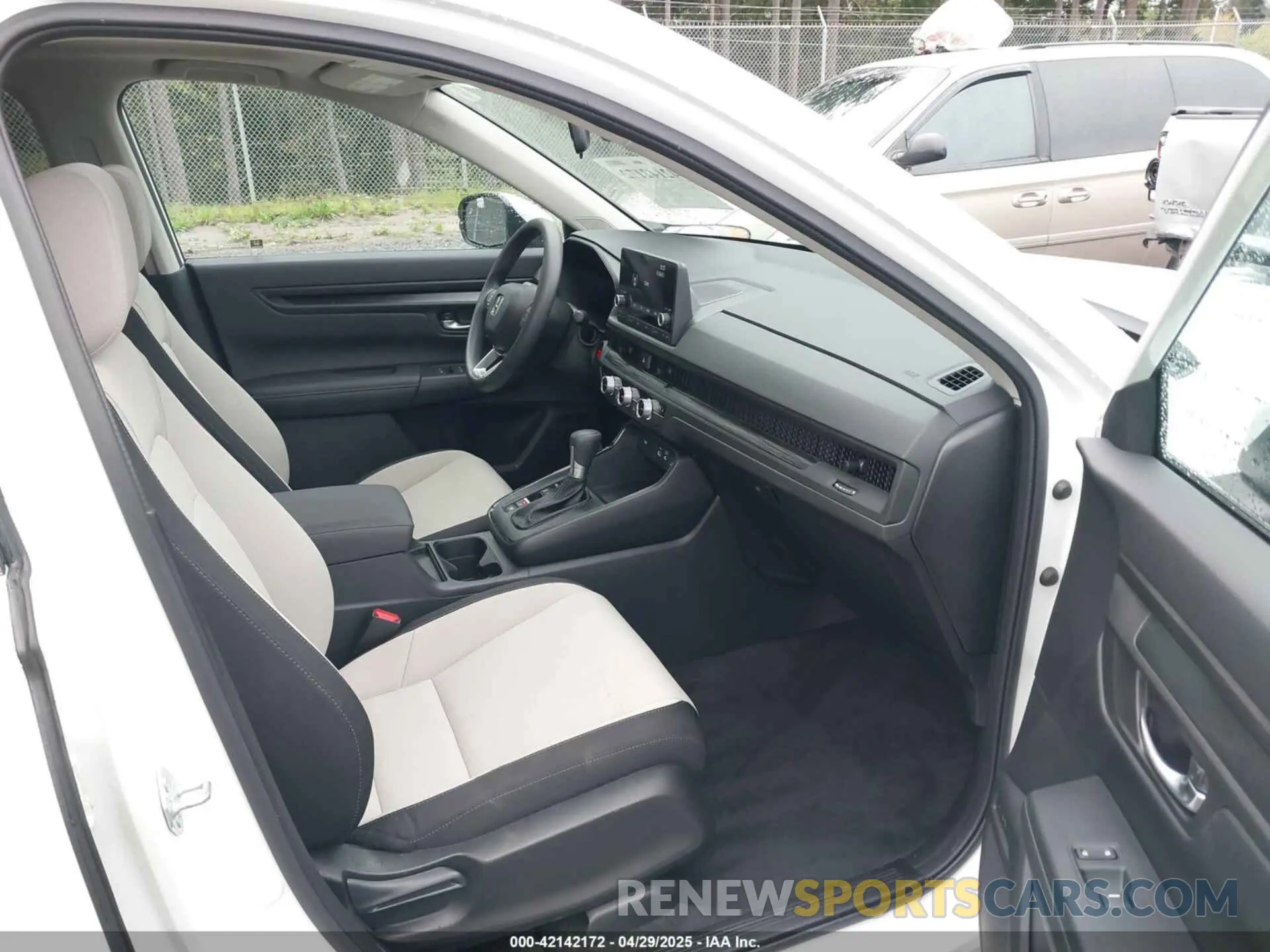 5 Фотография поврежденного автомобиля 2HKRS4H4XSH437266 HONDA CR-V 2025