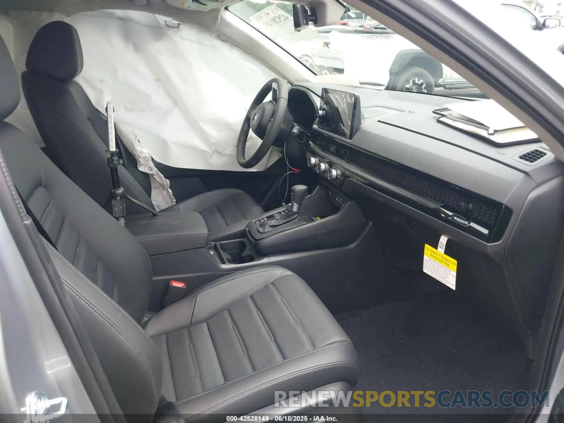 5 Photograph of a damaged car 2HKRS4H70SH487894 HONDA CR-V 2025