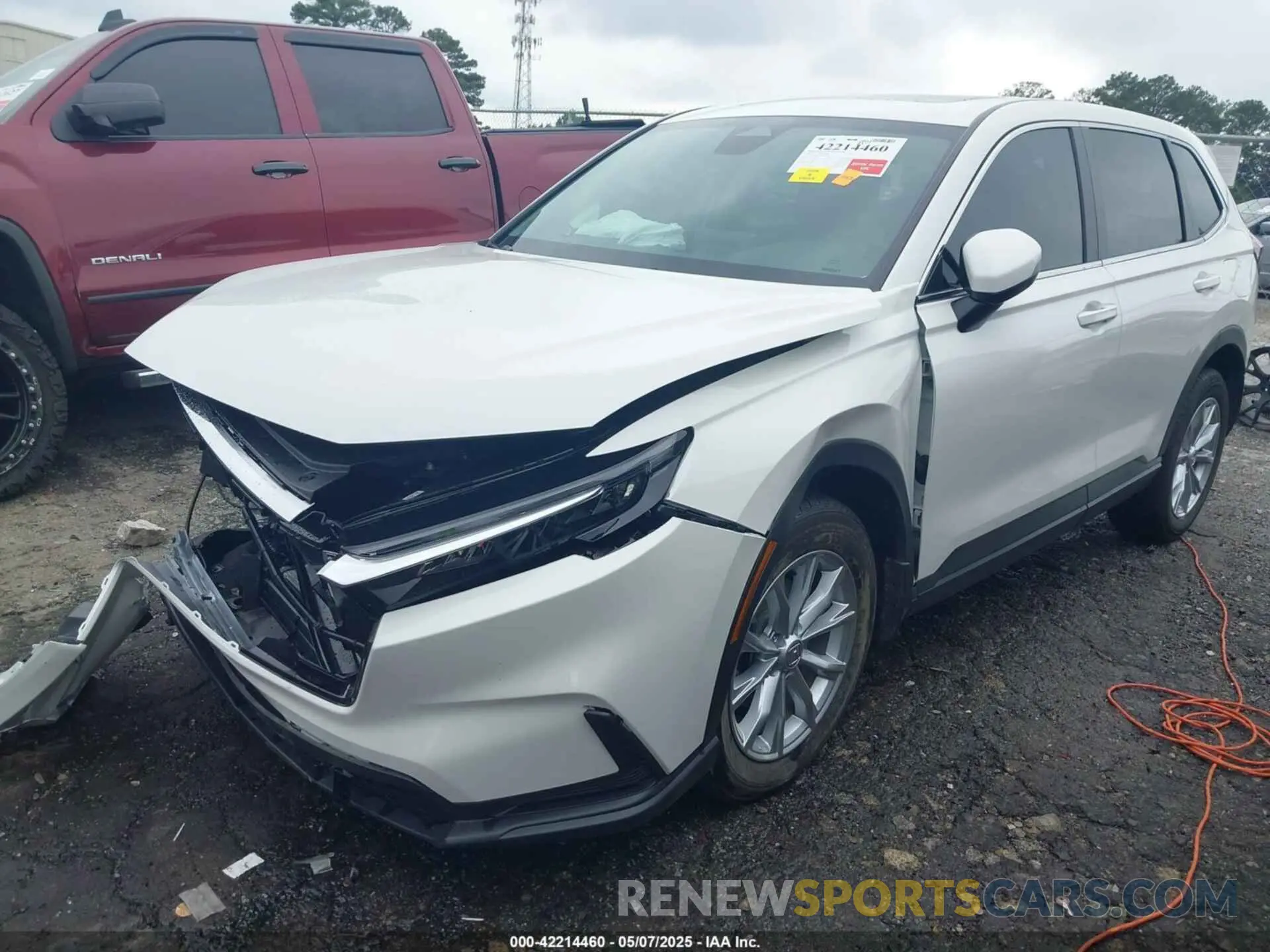2 Photograph of a damaged car 2HKRS4H71SH430152 HONDA CR-V 2025