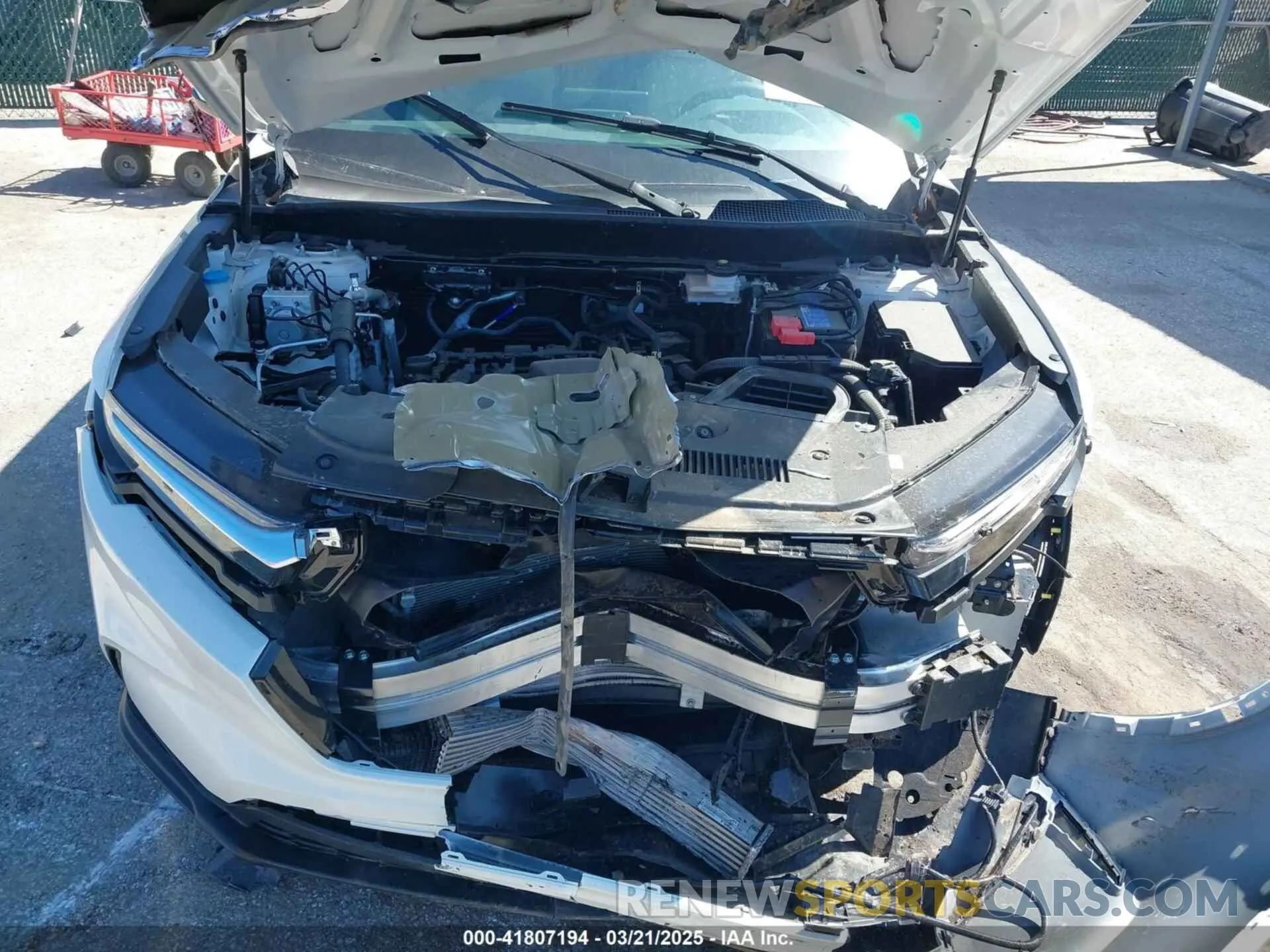 10 Photograph of a damaged car 2HKRS4H73SH407262 HONDA CR-V 2025