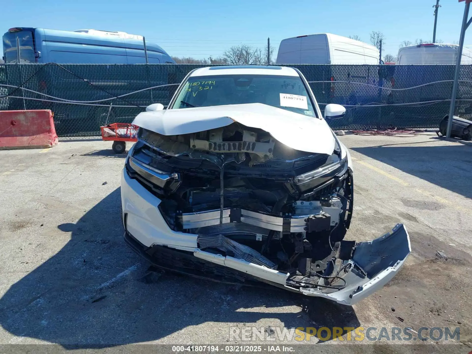 11 Photograph of a damaged car 2HKRS4H73SH407262 HONDA CR-V 2025