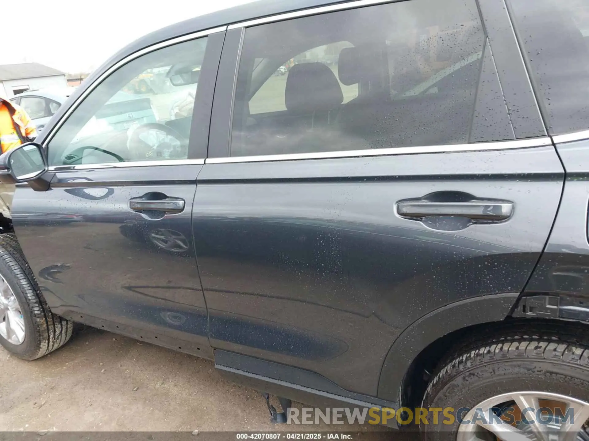 15 Photograph of a damaged car 2HKRS4H73SH422036 HONDA CR-V 2025