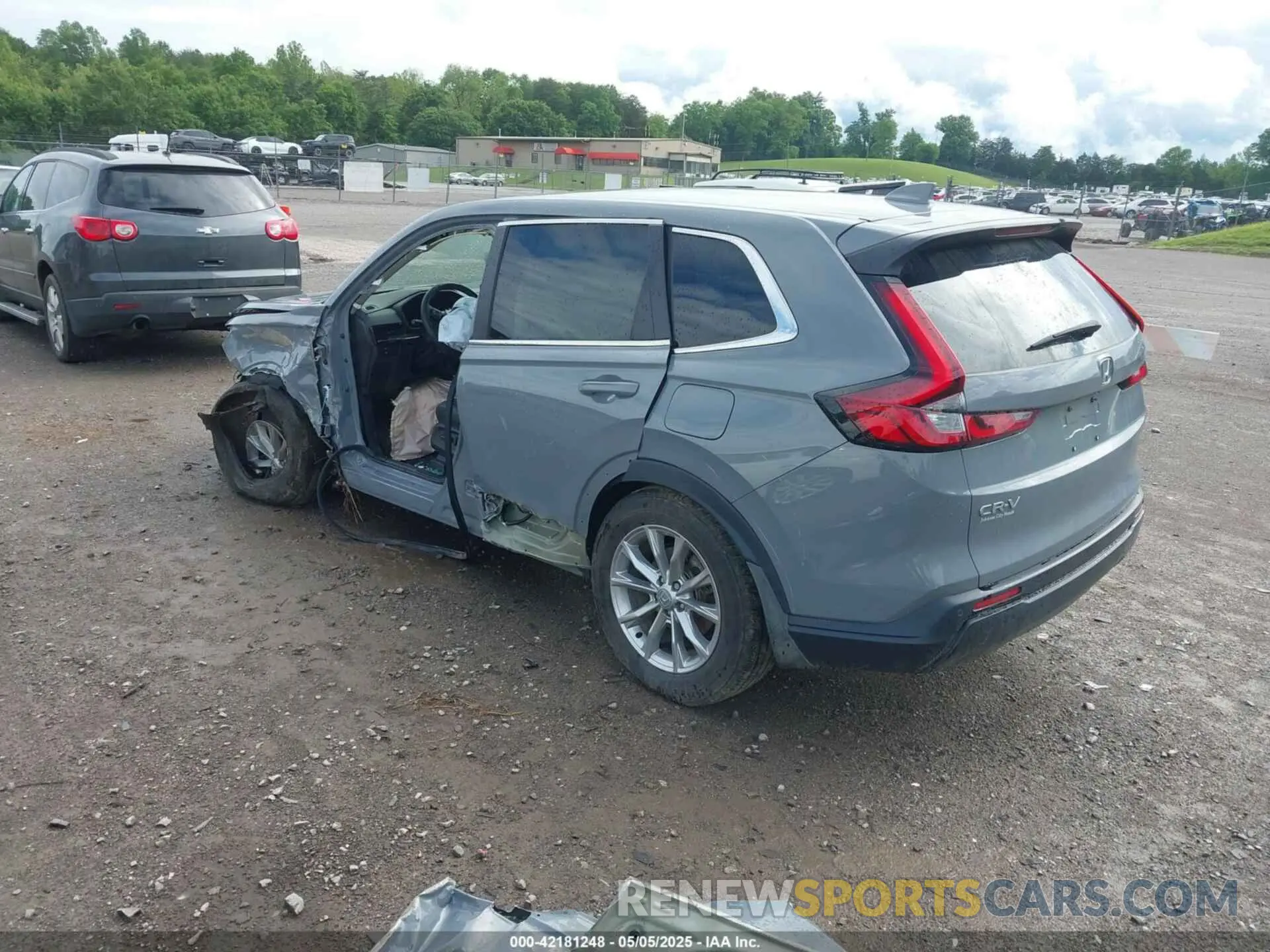 3 Фотография поврежденного автомобиля 2HKRS4H75SH442904 HONDA CR-V 2025