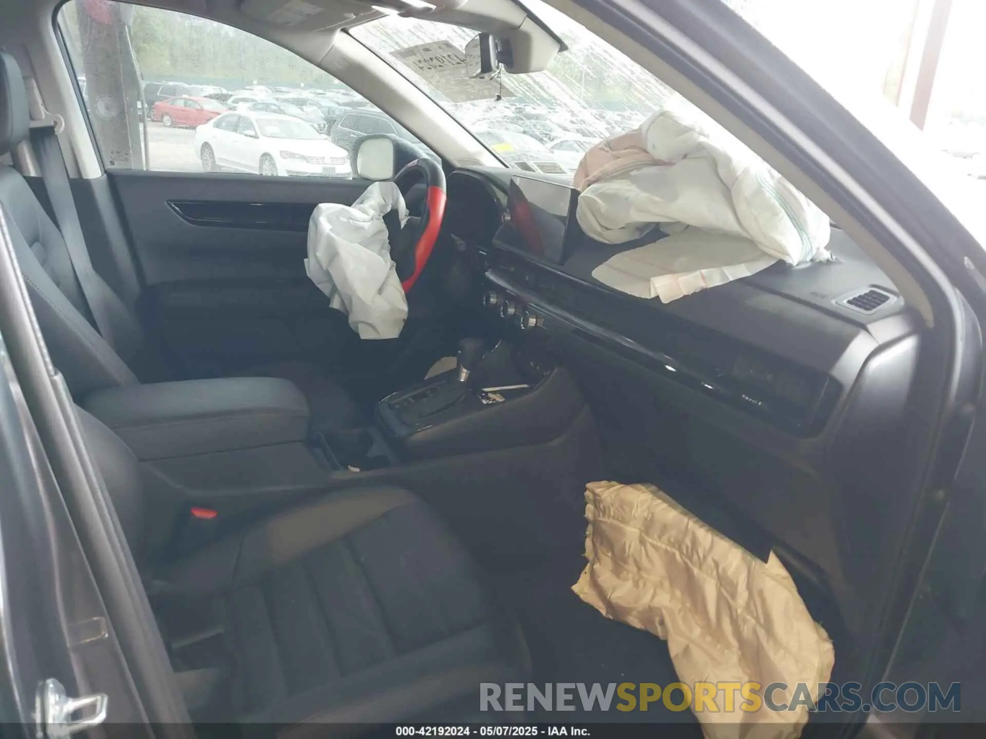 5 Photograph of a damaged car 2HKRS4H77SH464323 HONDA CR-V 2025