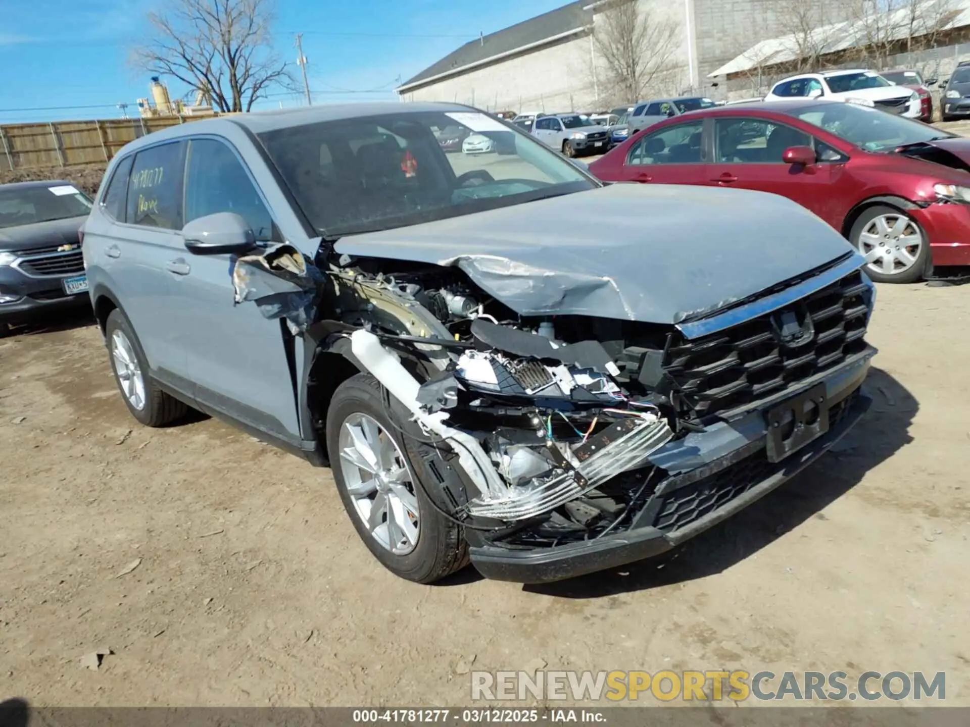 1 Photograph of a damaged car 2HKRS4H79SH429671 HONDA CR-V 2025