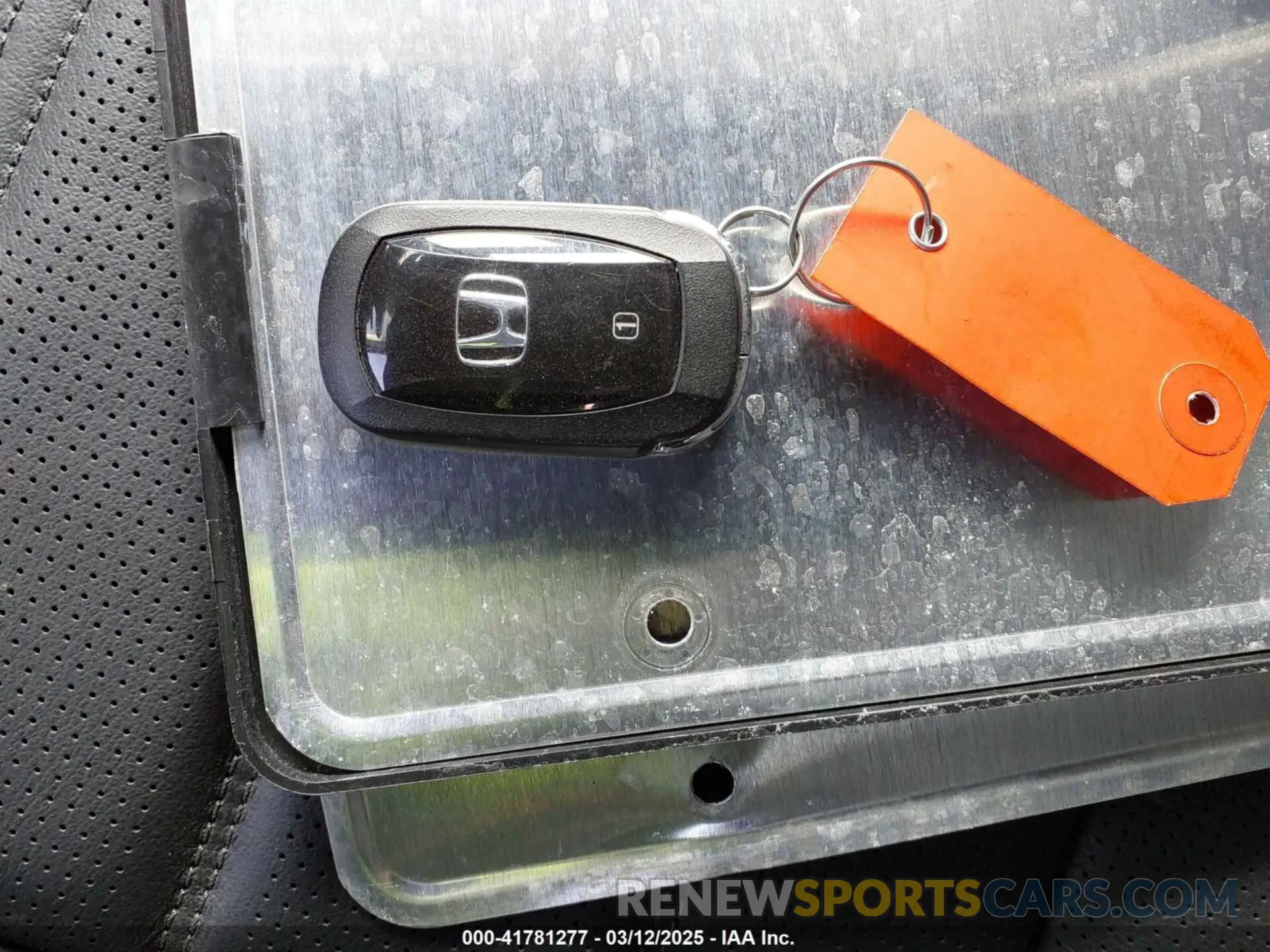 11 Photograph of a damaged car 2HKRS4H79SH429671 HONDA CR-V 2025