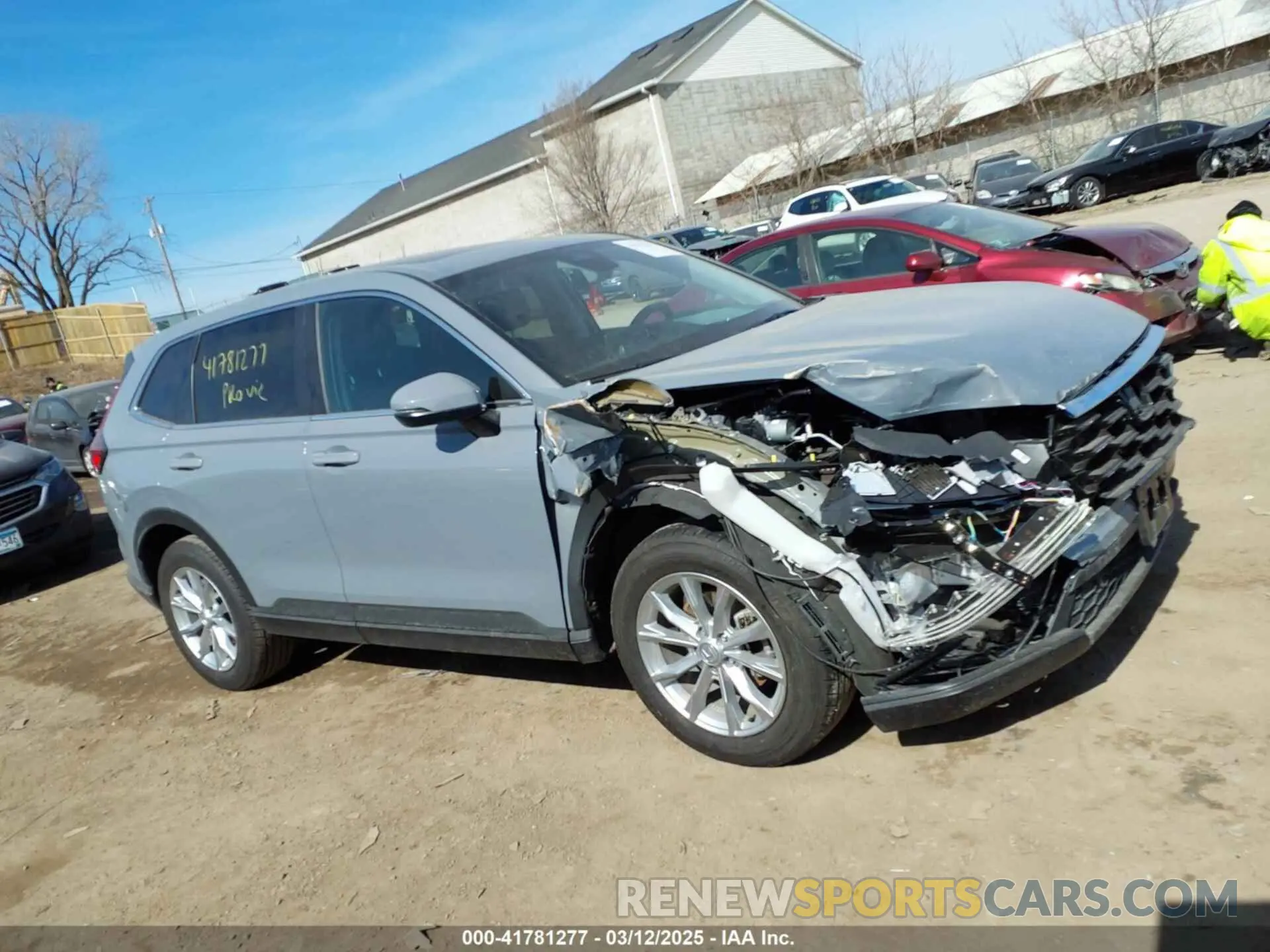 13 Photograph of a damaged car 2HKRS4H79SH429671 HONDA CR-V 2025