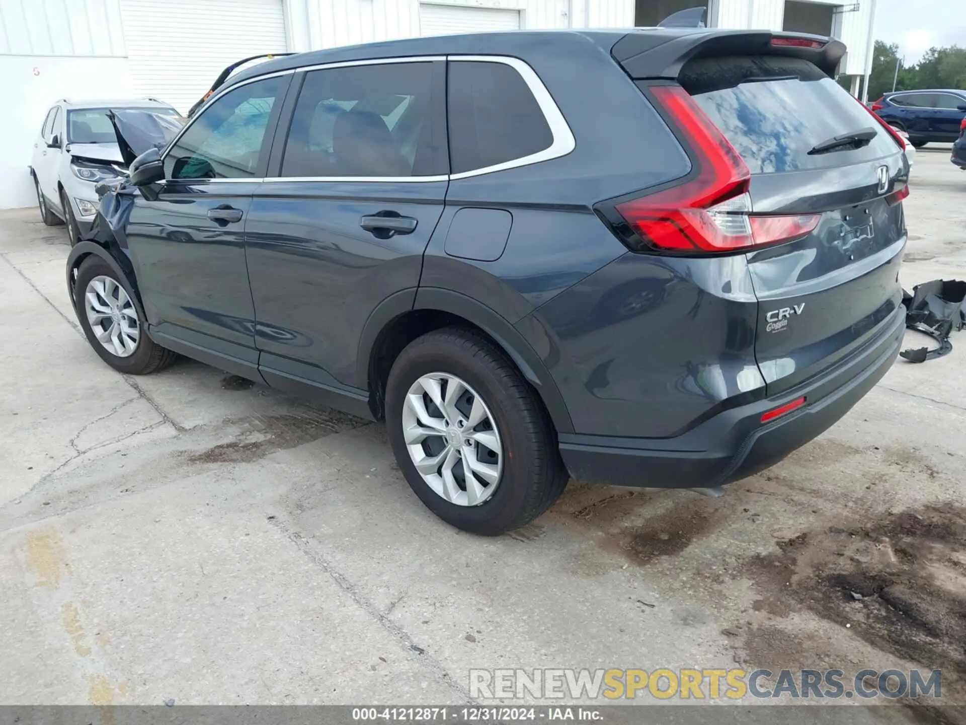 3 Фотография поврежденного автомобиля 5J6RS3H20SL000813 HONDA CR-V 2025