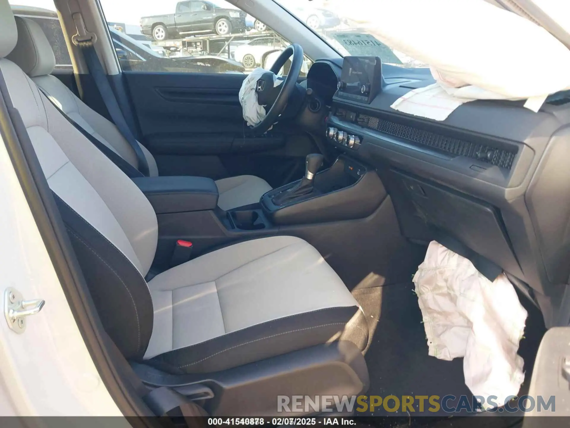 5 Photograph of a damaged car 5J6RS3H24SL003407 HONDA CR-V 2025