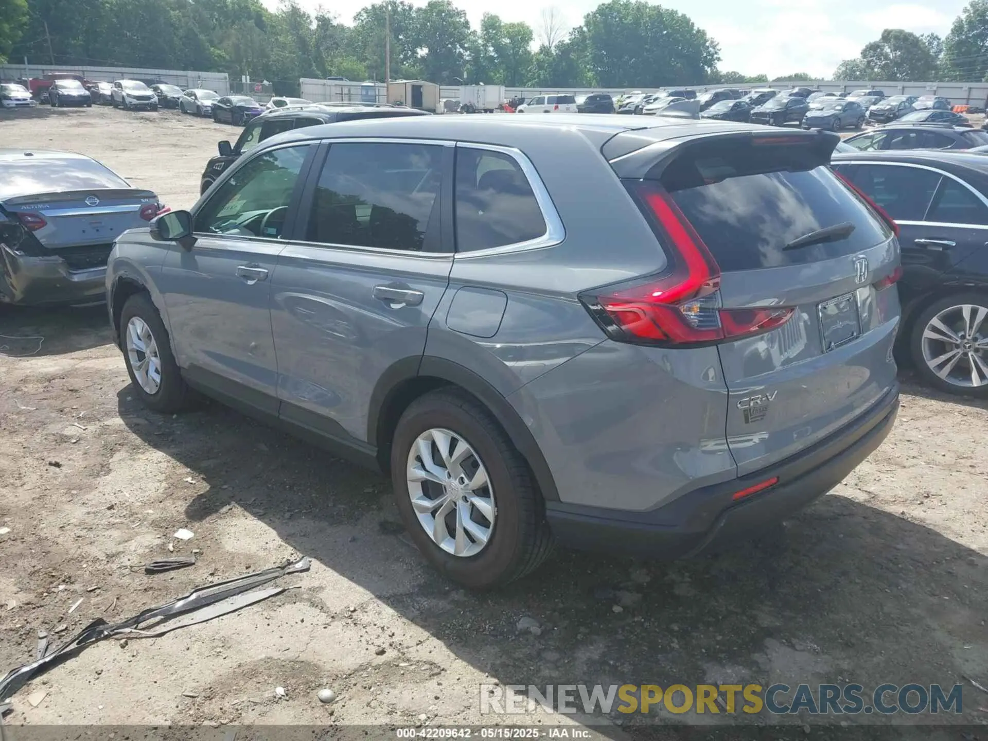 3 Фотография поврежденного автомобиля 5J6RS3H25SL004615 HONDA CR-V 2025