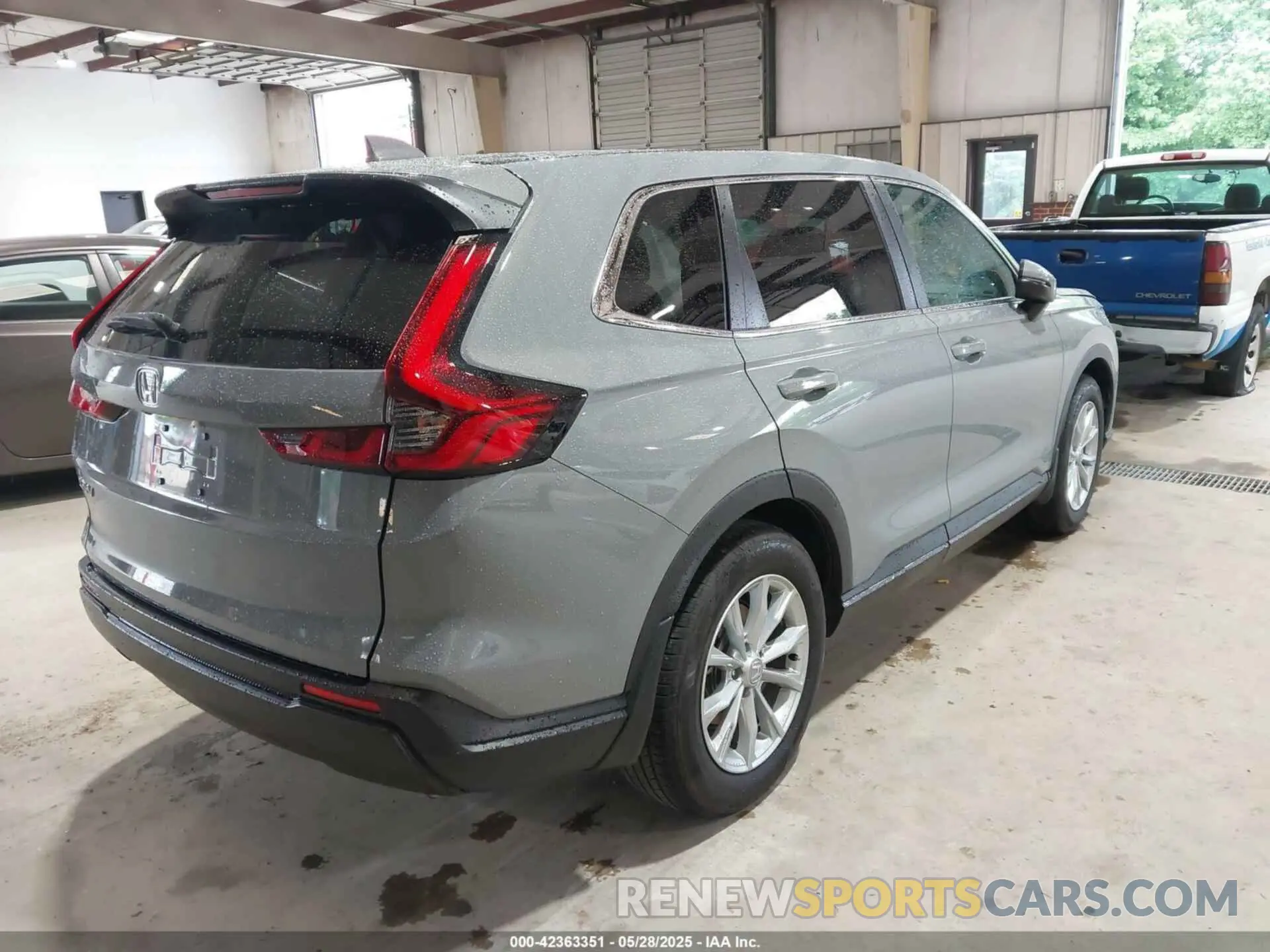 4 Фотография поврежденного автомобиля 5J6RS3H77SL008306 HONDA CR-V 2025