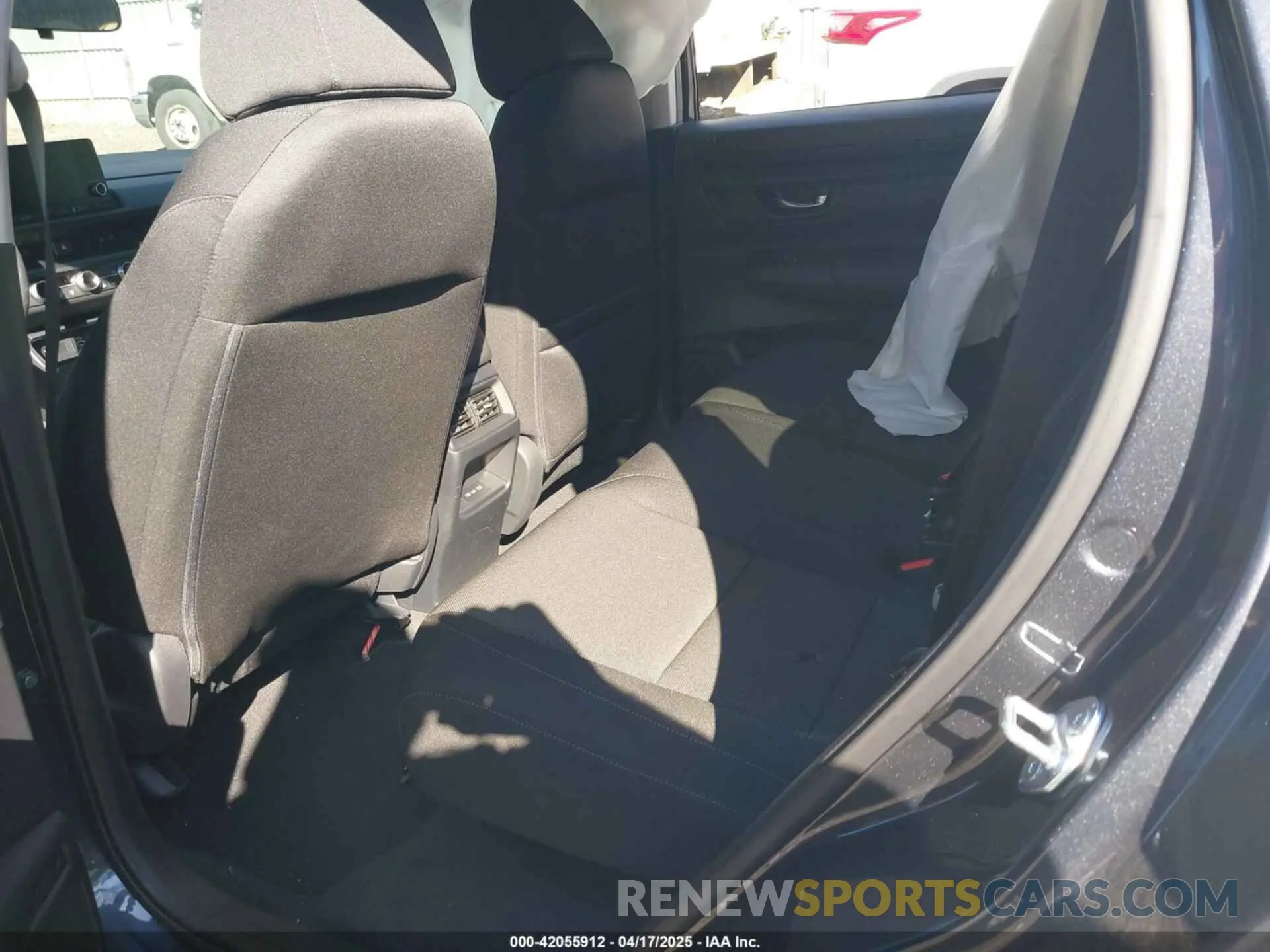 8 Фотография поврежденного автомобиля 5J6RS4H45SL016075 HONDA CR-V 2025
