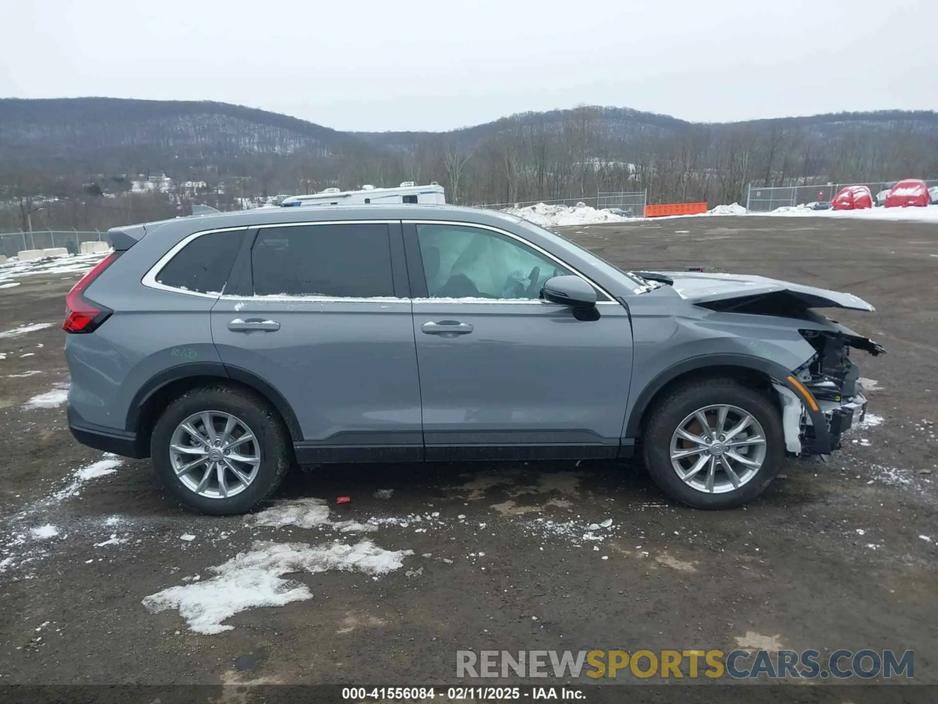13 Photograph of a damaged car 5J6RS4H7XSL007236 HONDA CR-V 2025