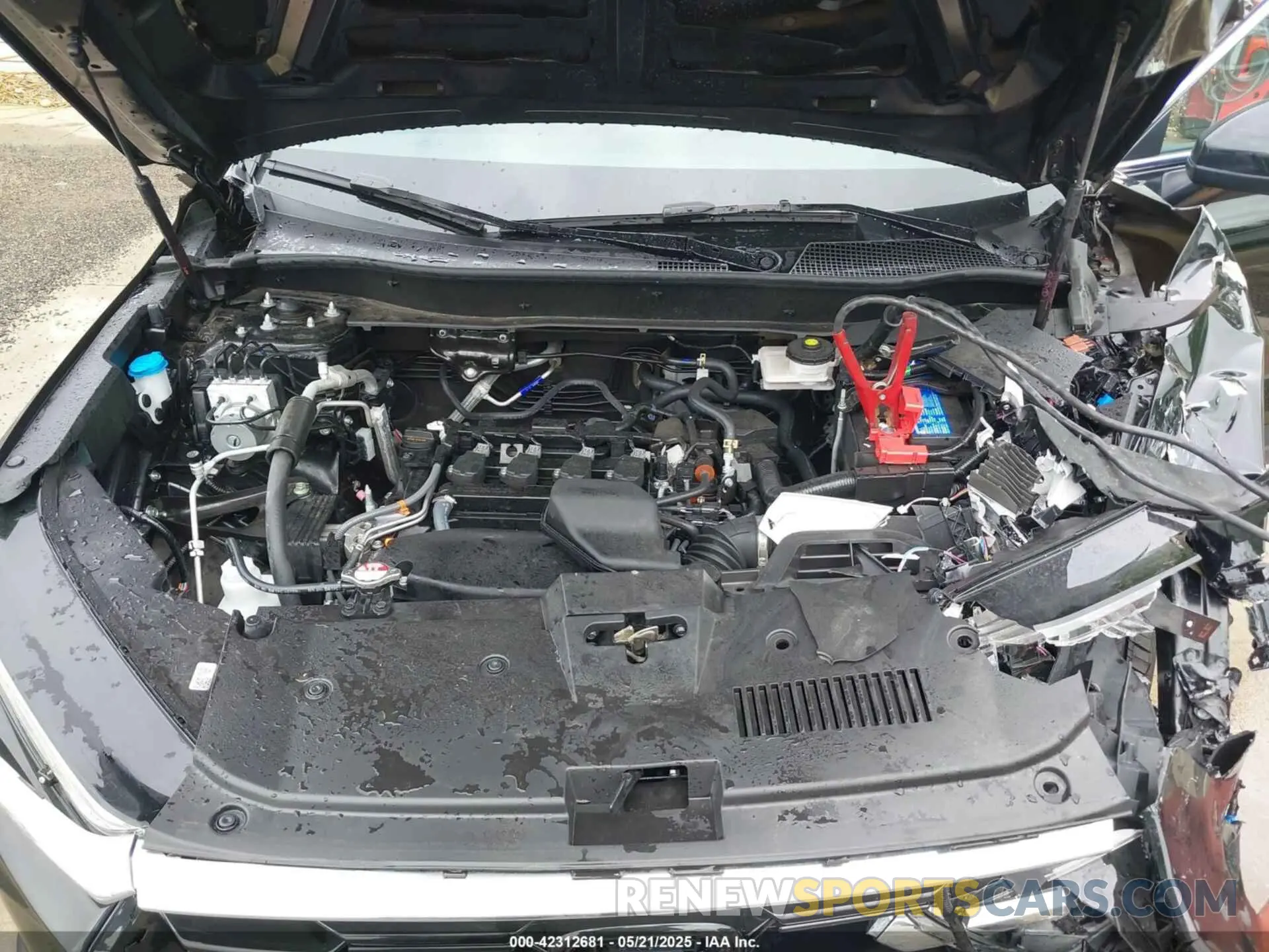 10 Photograph of a damaged car 5J6RS4H7XSL013943 HONDA CR-V 2025