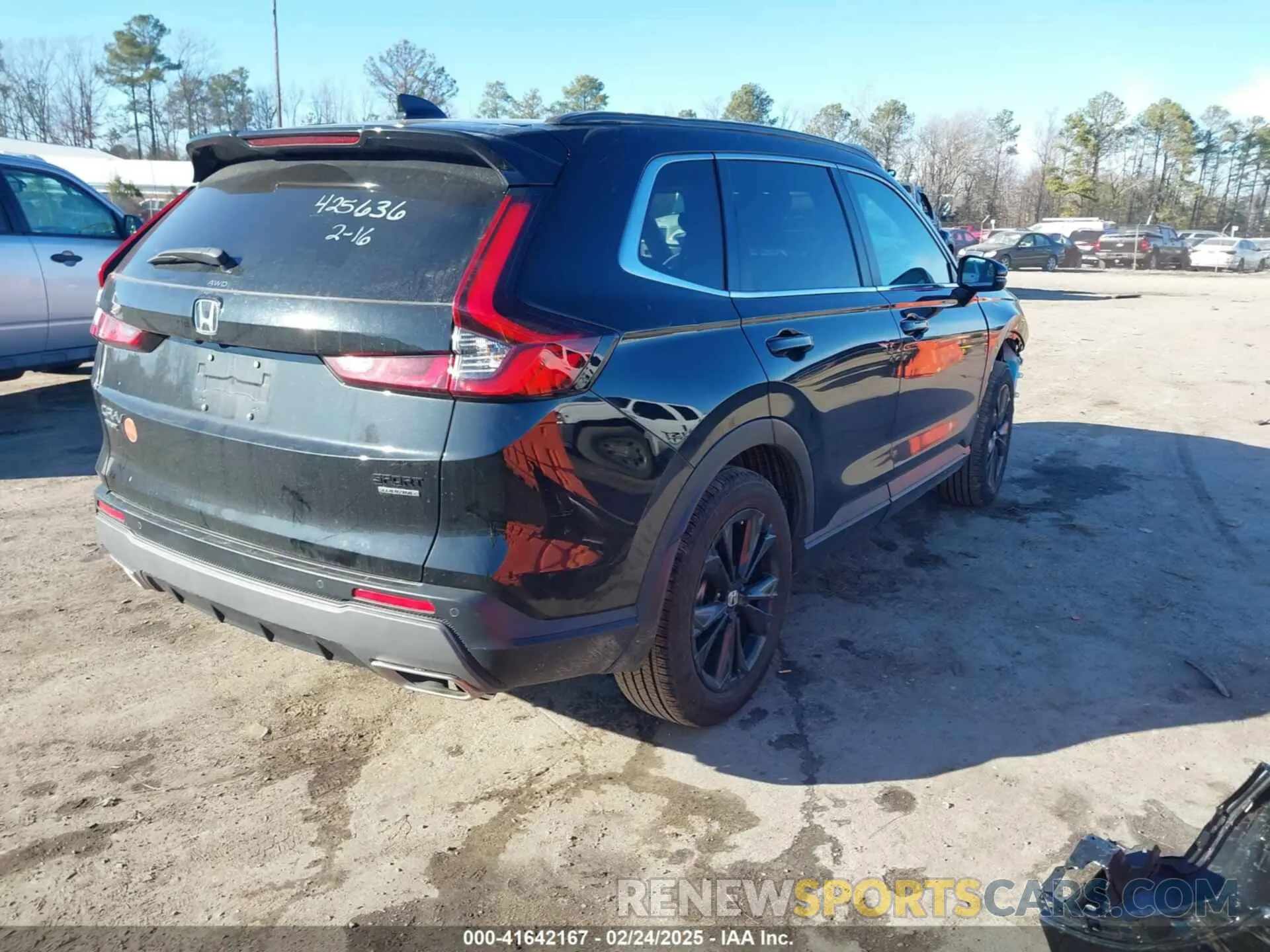 4 Photograph of a damaged car 5J6RS6H94SL001851 HONDA CR-V 2025