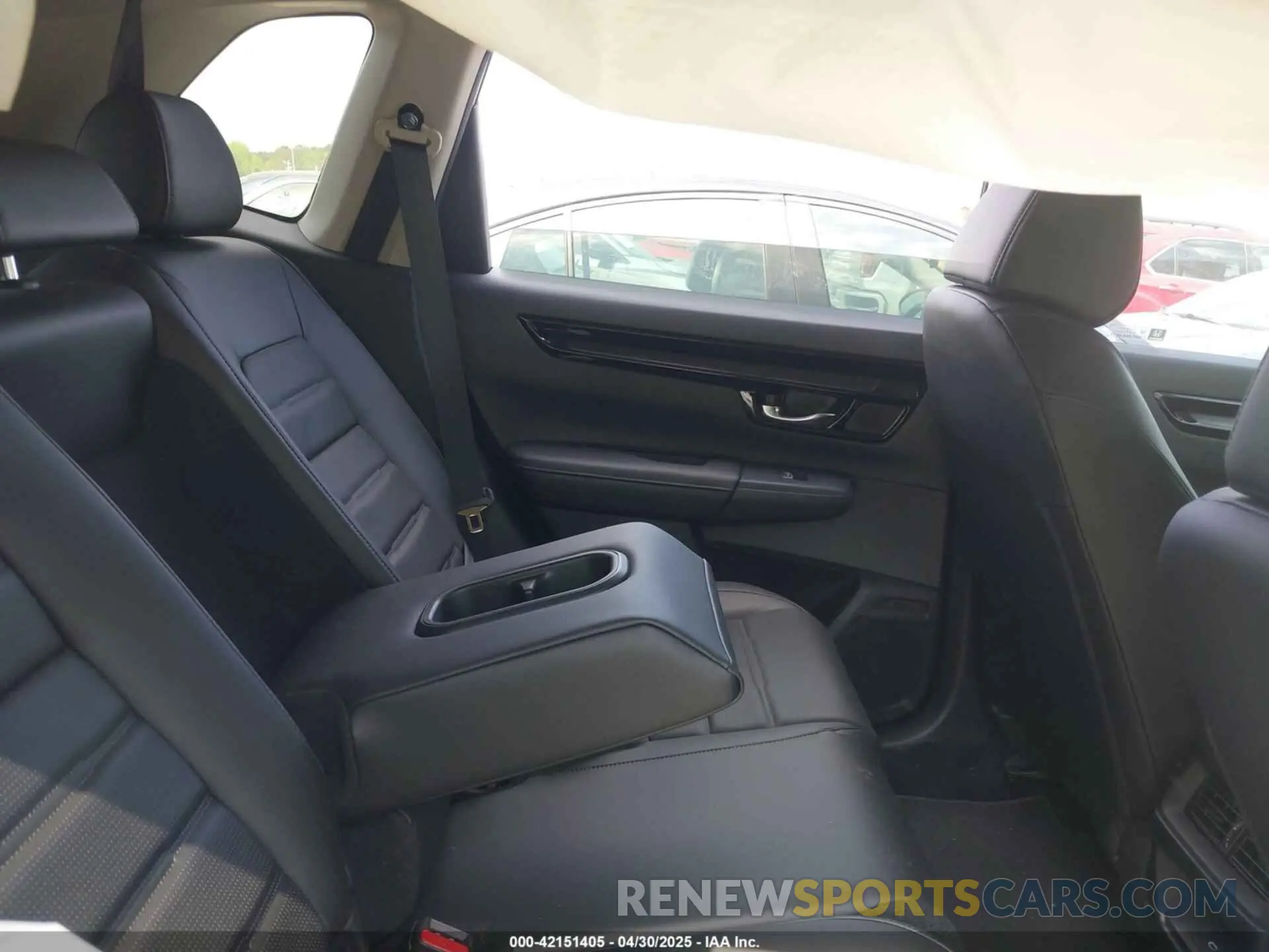 8 Фотография поврежденного автомобиля 7FARS3H71SE005513 HONDA CR-V 2025