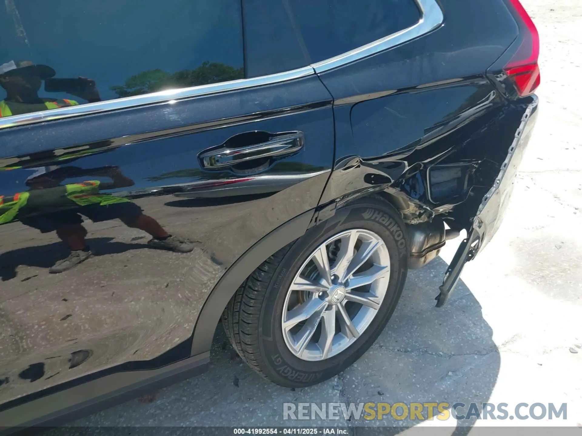 6 Фотография поврежденного автомобиля 7FARS3H74SE000239 HONDA CR-V 2025
