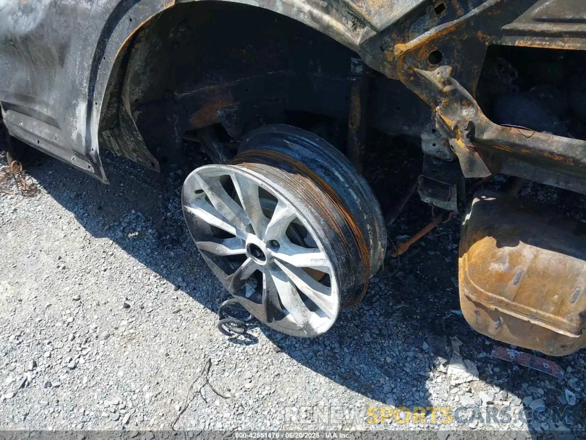 11 Photograph of a damaged car 7FARS4H48SE019792 HONDA CR-V 2025