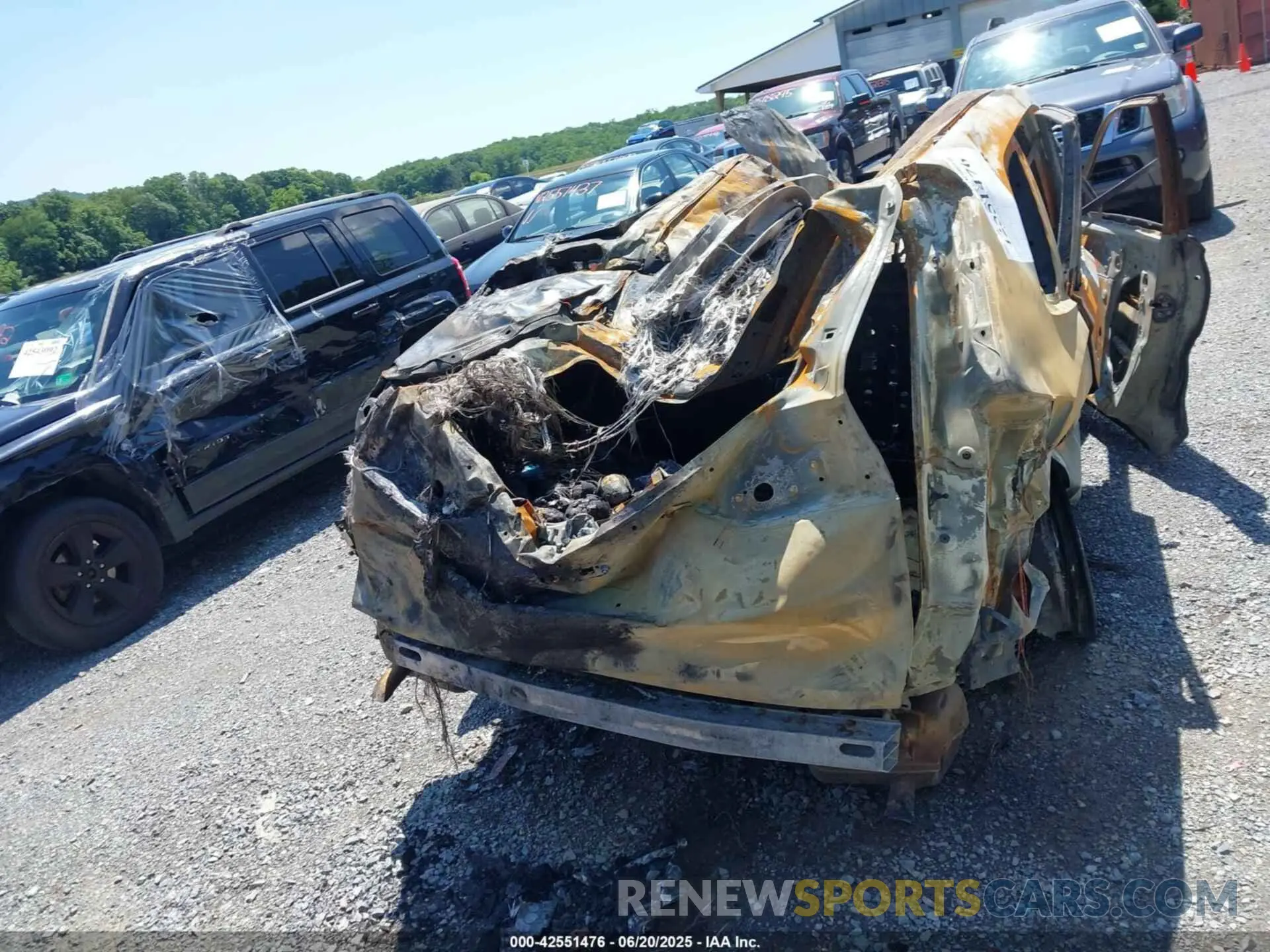 16 Photograph of a damaged car 7FARS4H48SE019792 HONDA CR-V 2025
