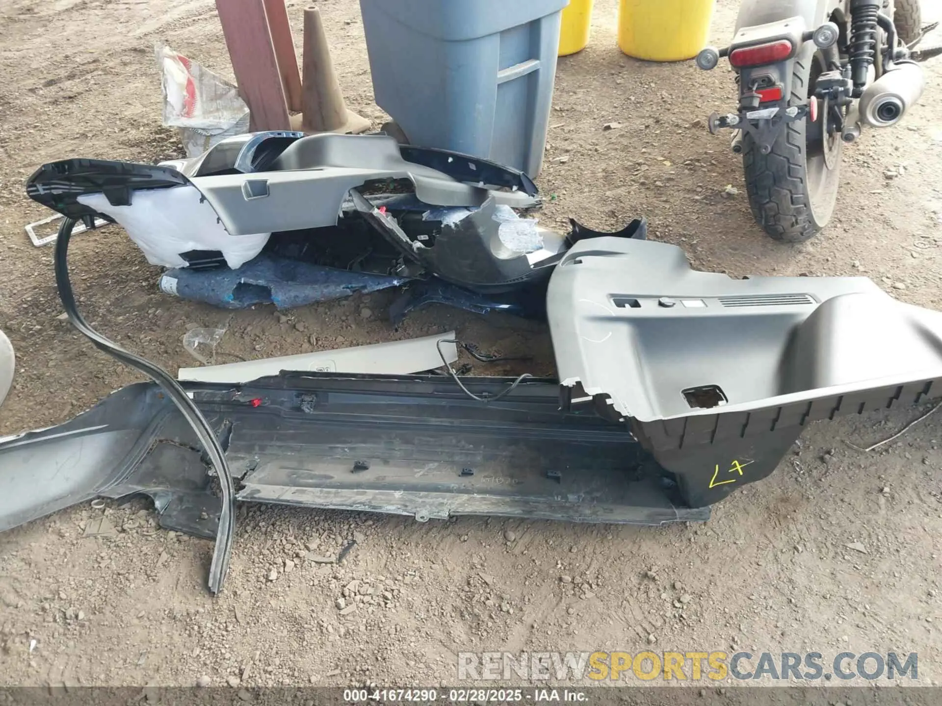 12 Photograph of a damaged car 7FARS4H71SE007851 HONDA CR-V 2025