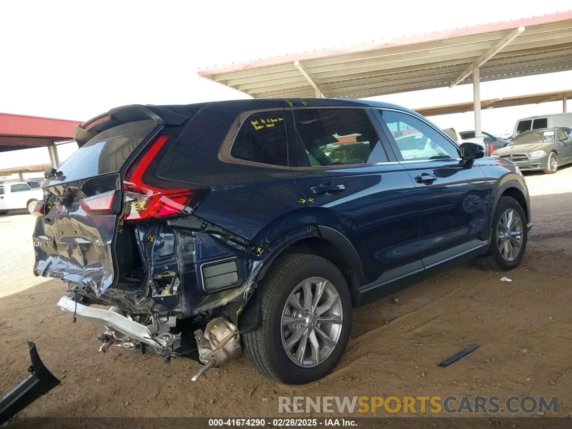 4 Photograph of a damaged car 7FARS4H71SE007851 HONDA CR-V 2025