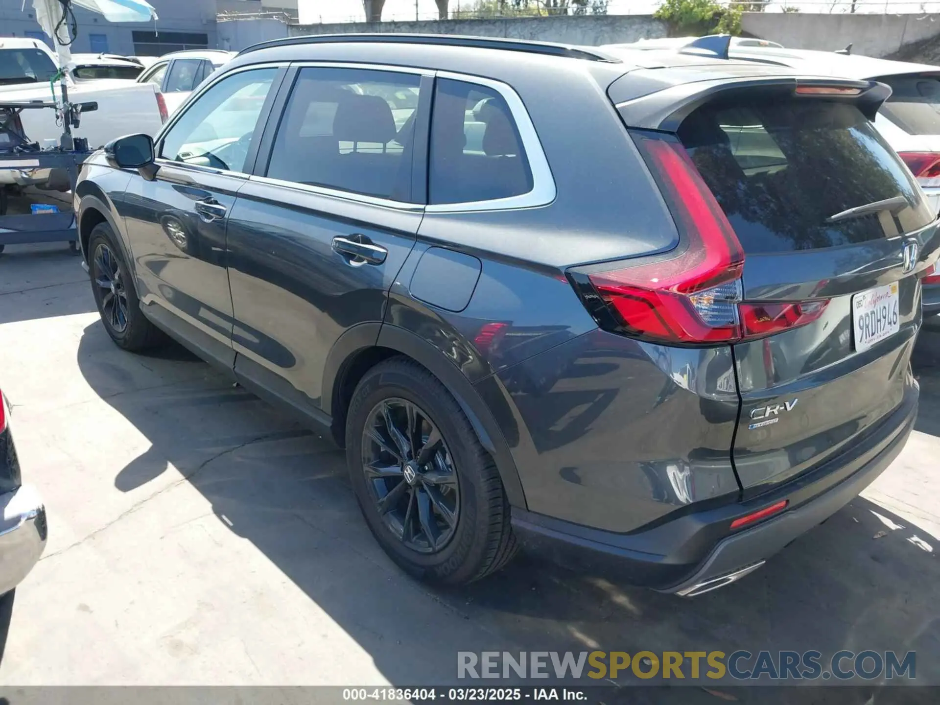 3 Photograph of a damaged car 7FARS5H54SE009825 HONDA CR-V 2025