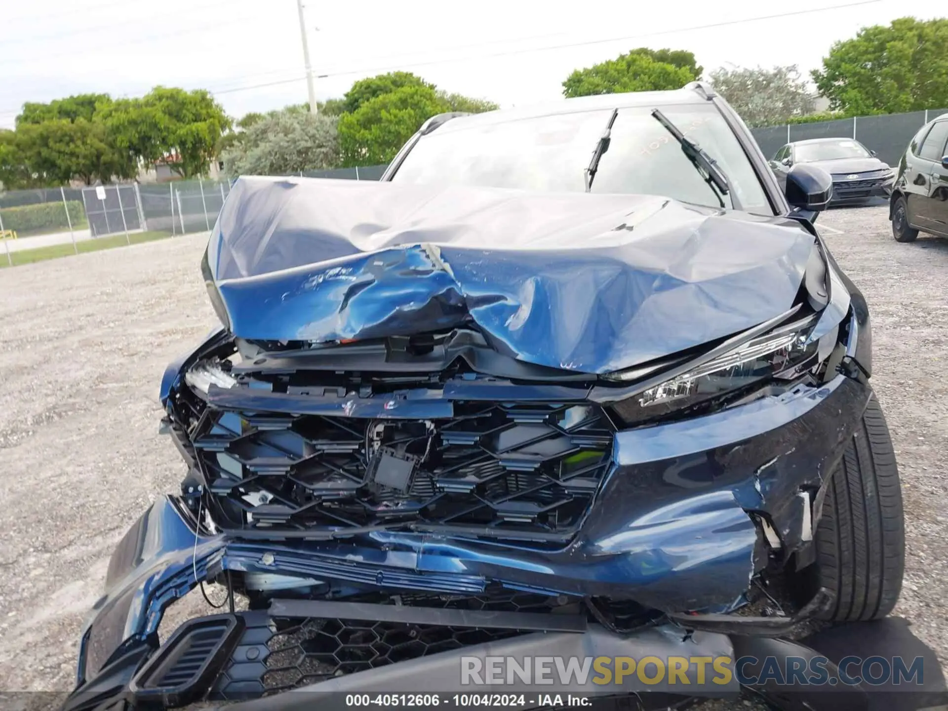 6 Photograph of a damaged car 7FARS5H83SE010717 HONDA CR-V 2025