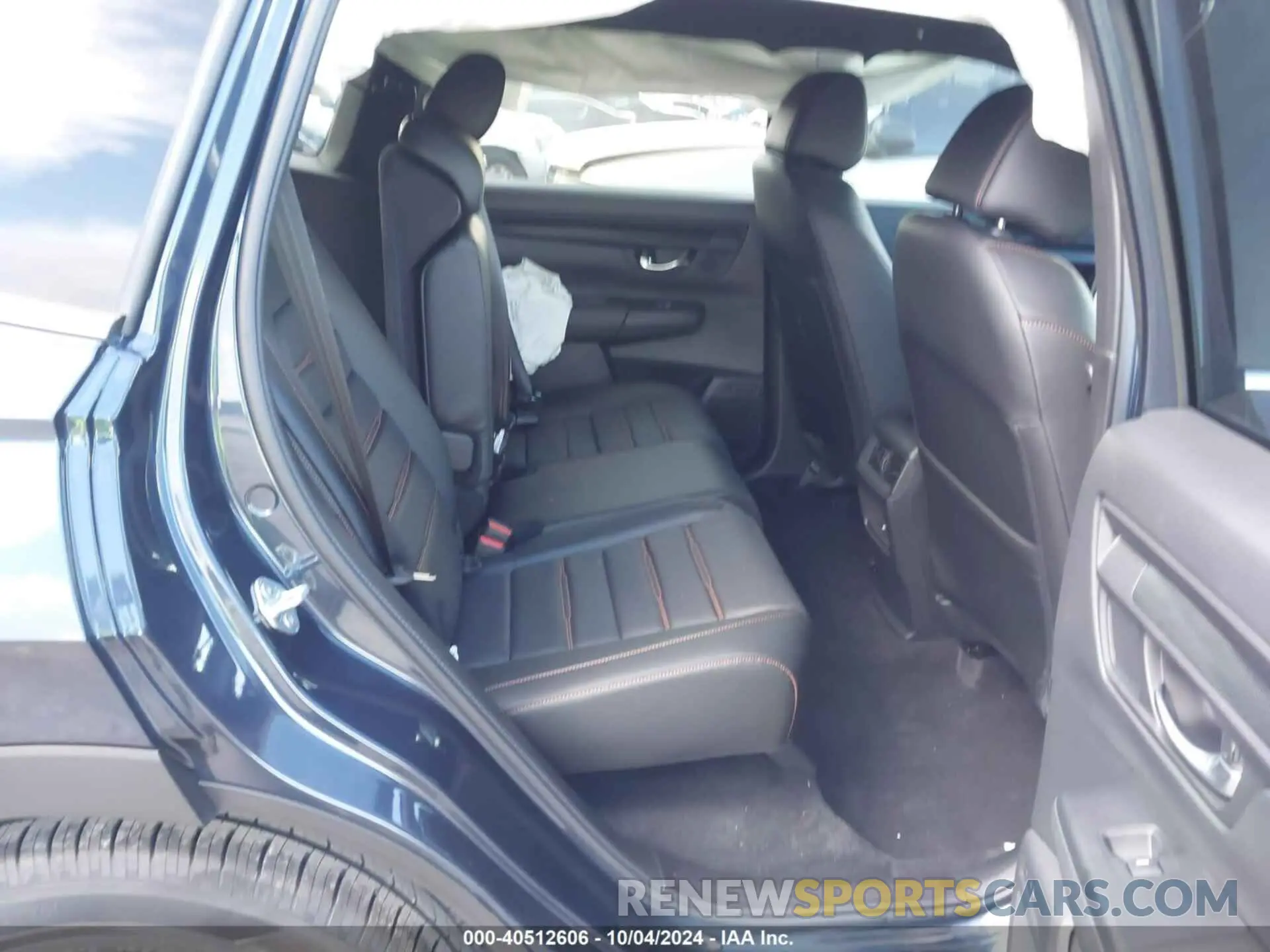 8 Photograph of a damaged car 7FARS5H83SE010717 HONDA CR-V 2025