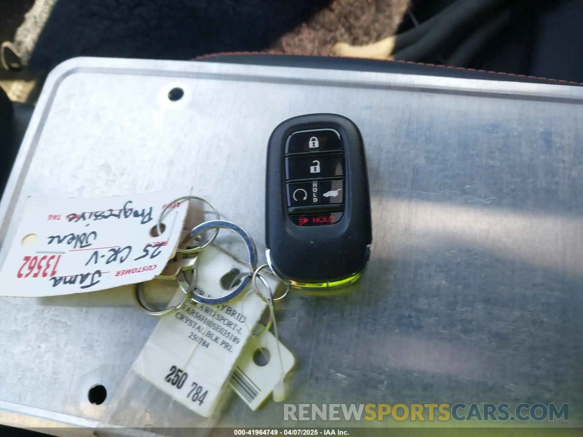 11 Photograph of a damaged car 7FARS6H80SE035189 HONDA CR-V 2025