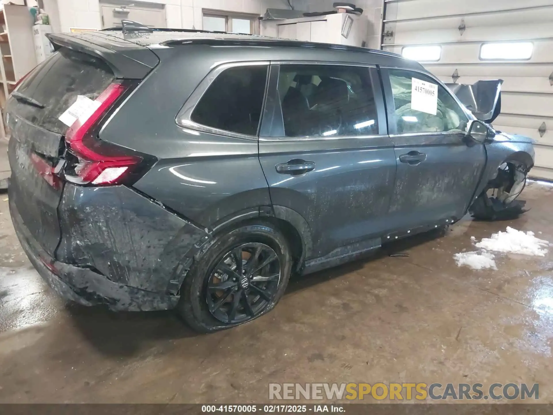 4 Фотография поврежденного автомобиля 7FARS6H89SE050869 HONDA CR-V 2025