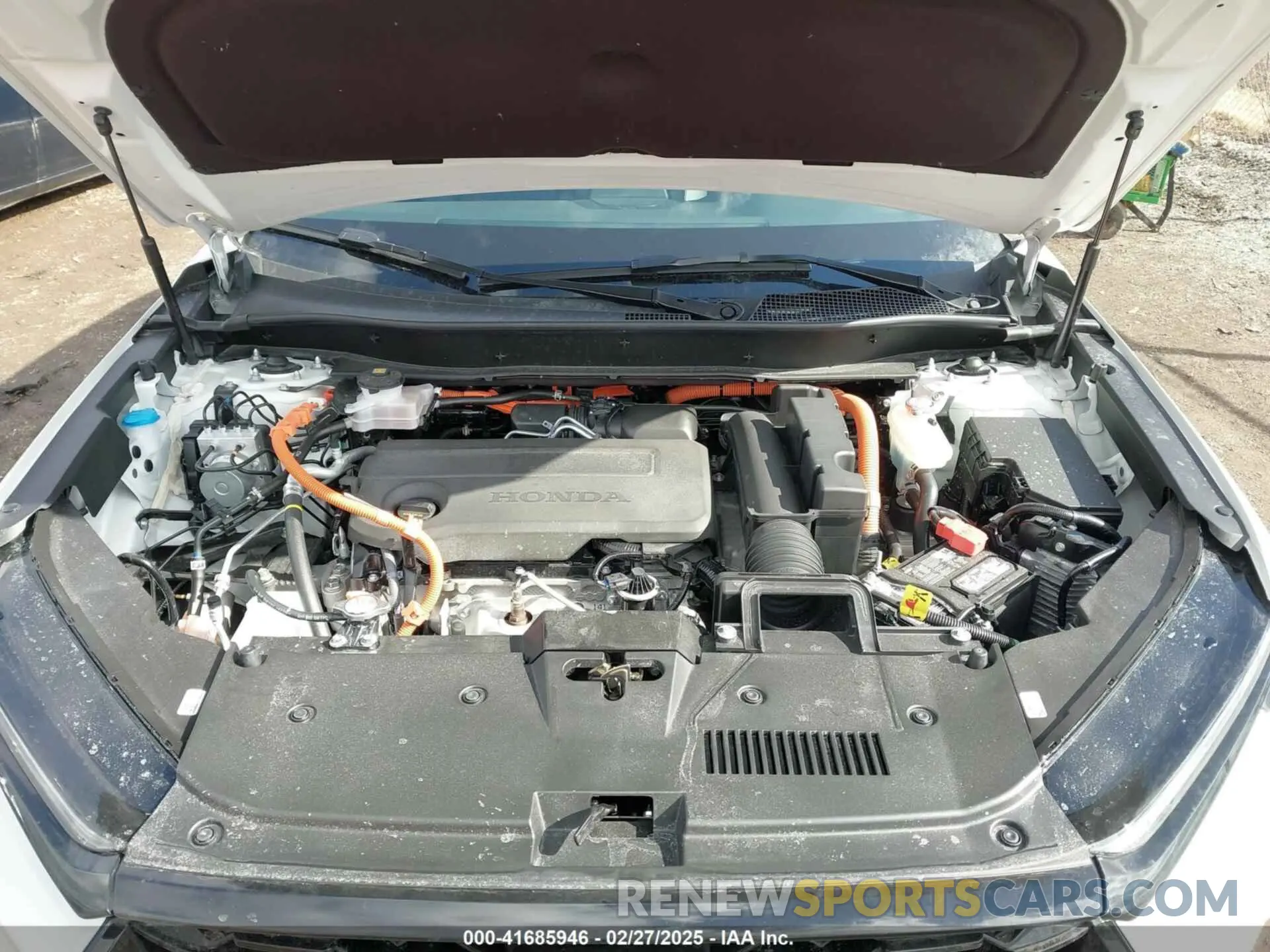 10 Photograph of a damaged car 7FARS6H8XSE032185 HONDA CR-V 2025