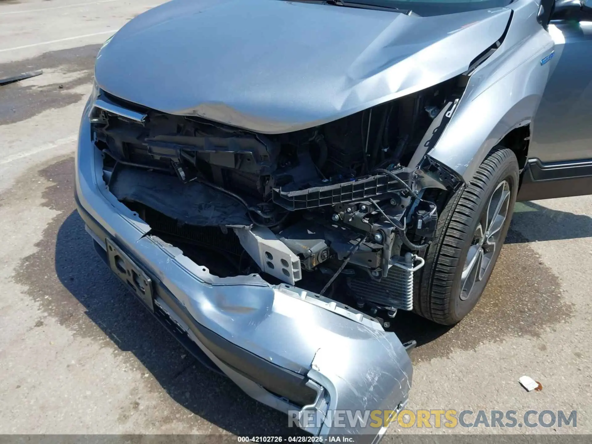6 Photograph of a damaged car 7FART6H51LE008457 HONDA CR-V HYBRID 2020