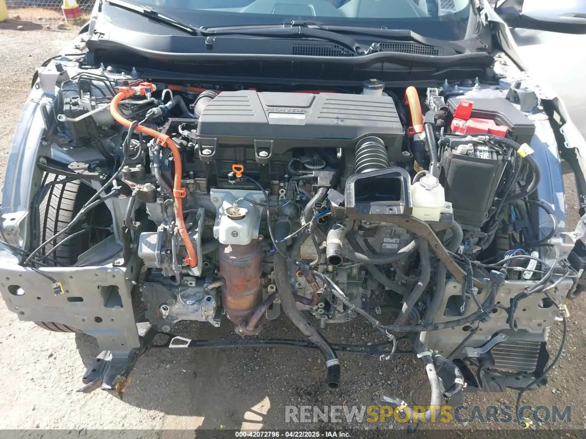 10 Photograph of a damaged car 7FART6H53LE004913 HONDA CR-V HYBRID 2020
